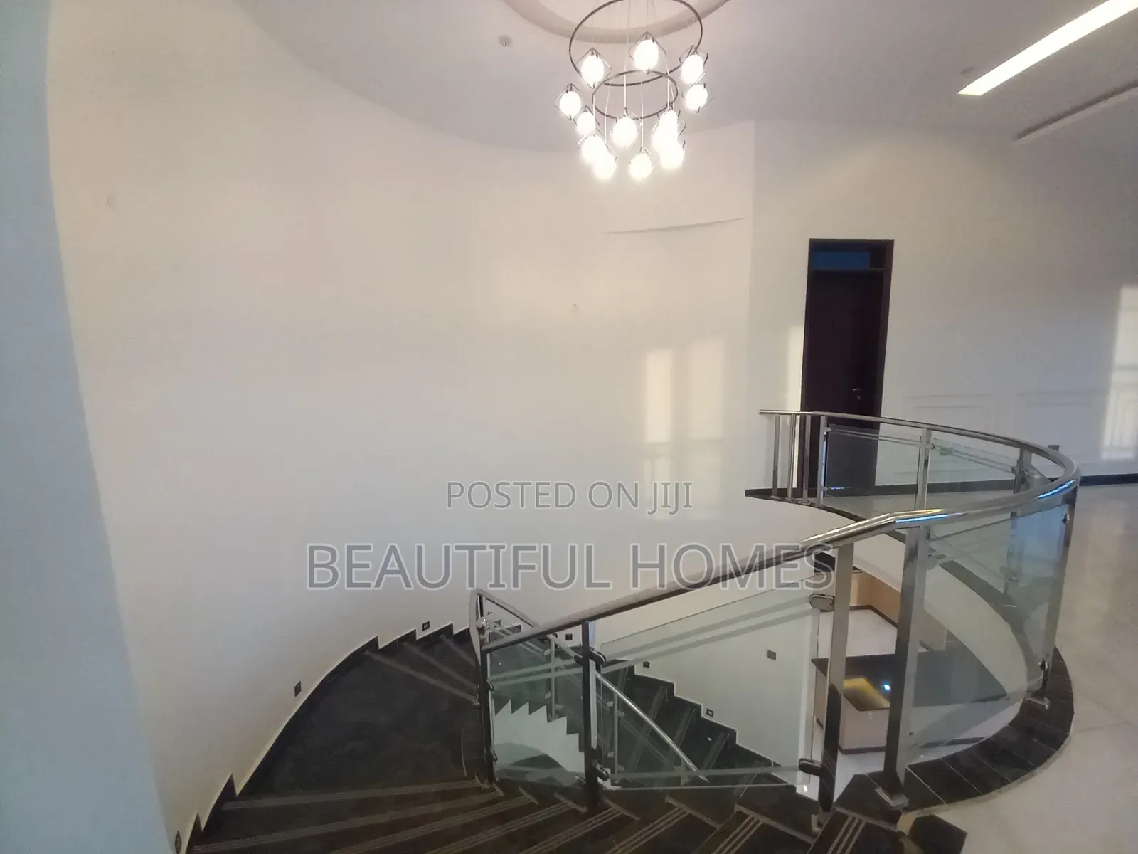 Furnished 6bdrm Duplex in Kira for sale in Kira
