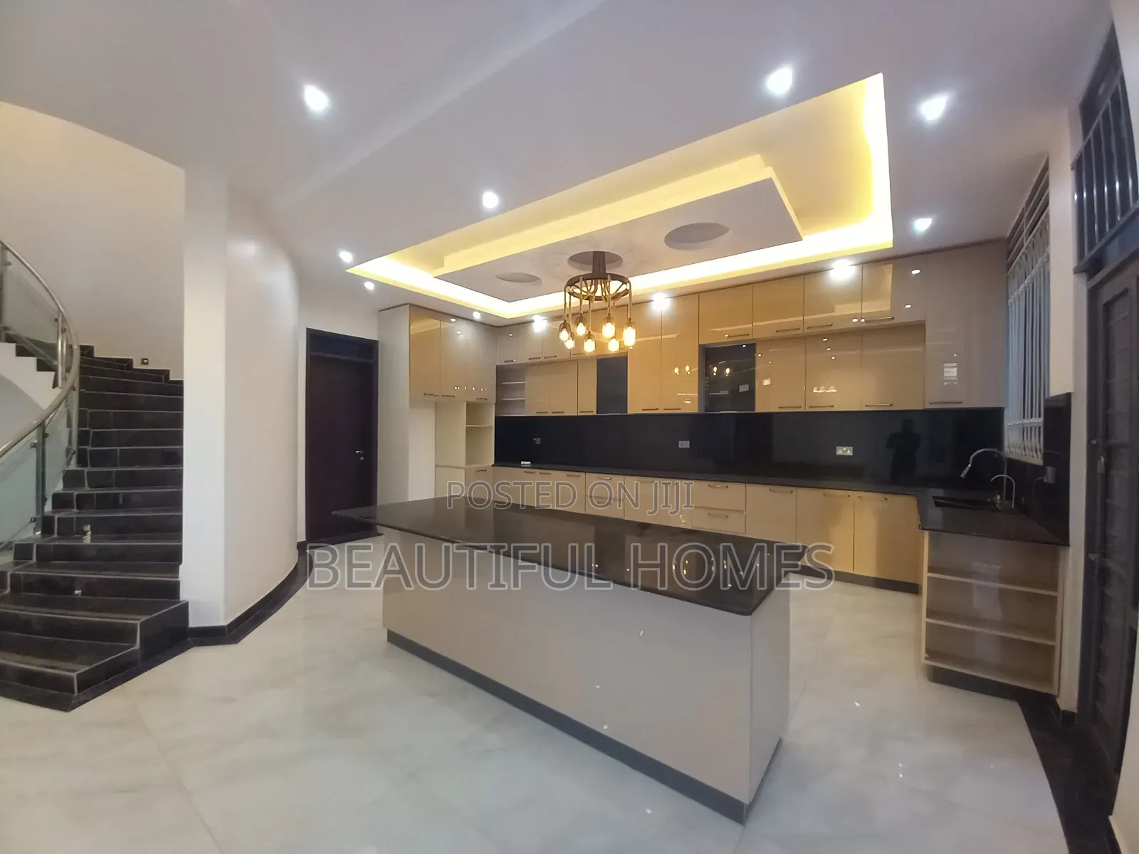 Furnished 6bdrm Duplex in Kira for sale in Kira