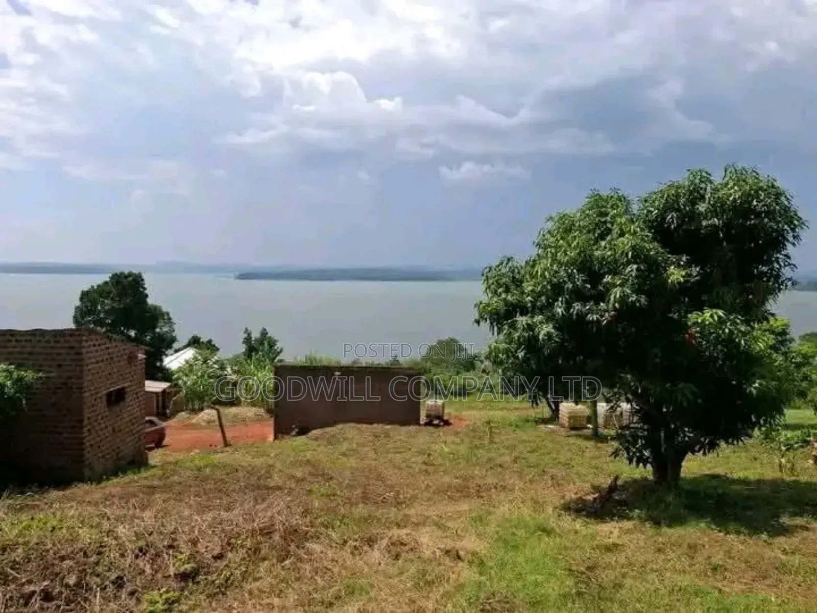 2.5 Acres of Land With a Shell Flat House in Buwera Ngogwe Buikwe in Central Division