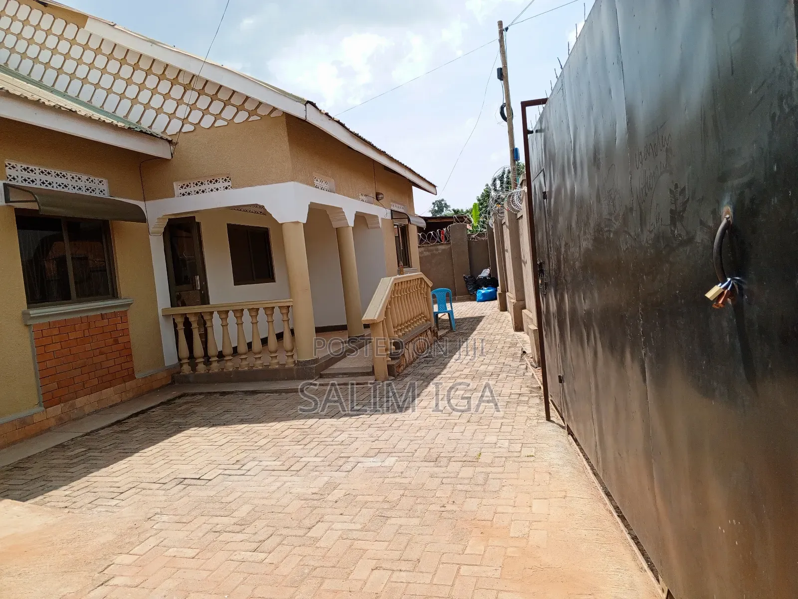 3bdrm Room & Parlour in Kololo Property, Central Division for rent in Central Division