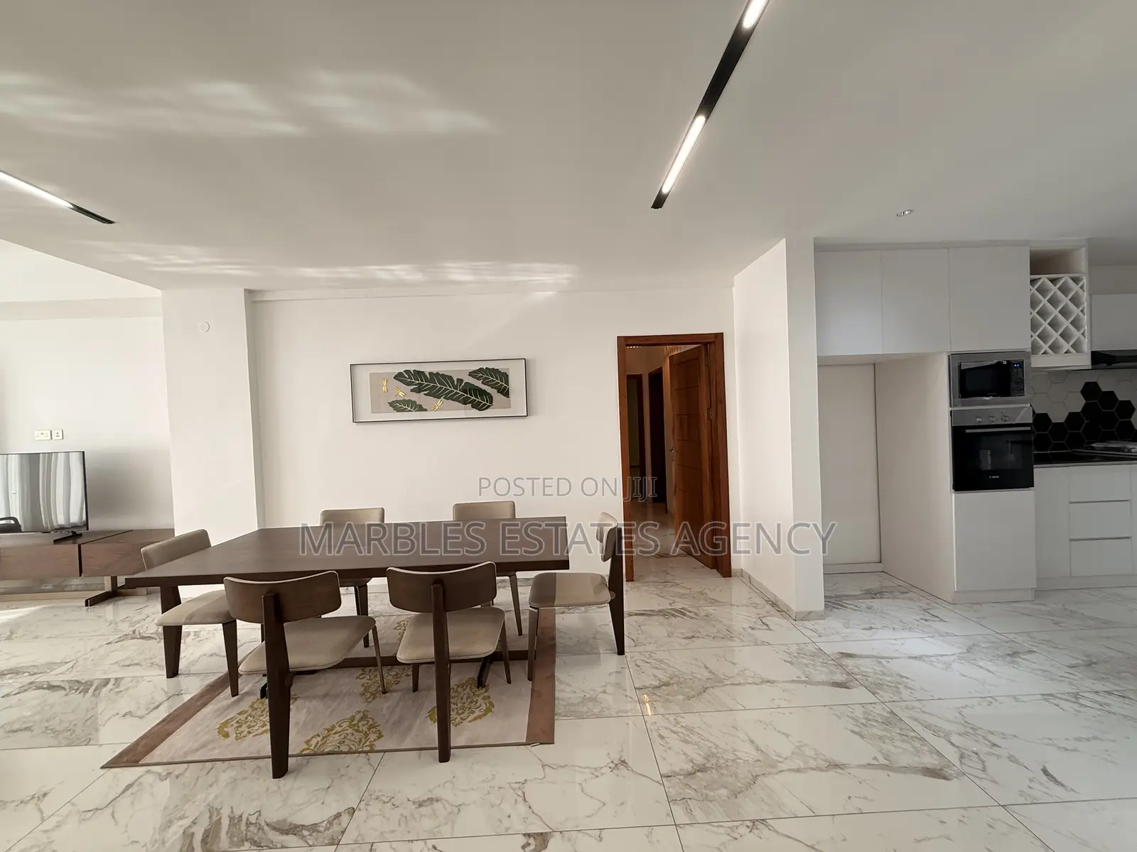 Furnished 3bdrm Condo in Nakasero, Central Division for sale in Central Division