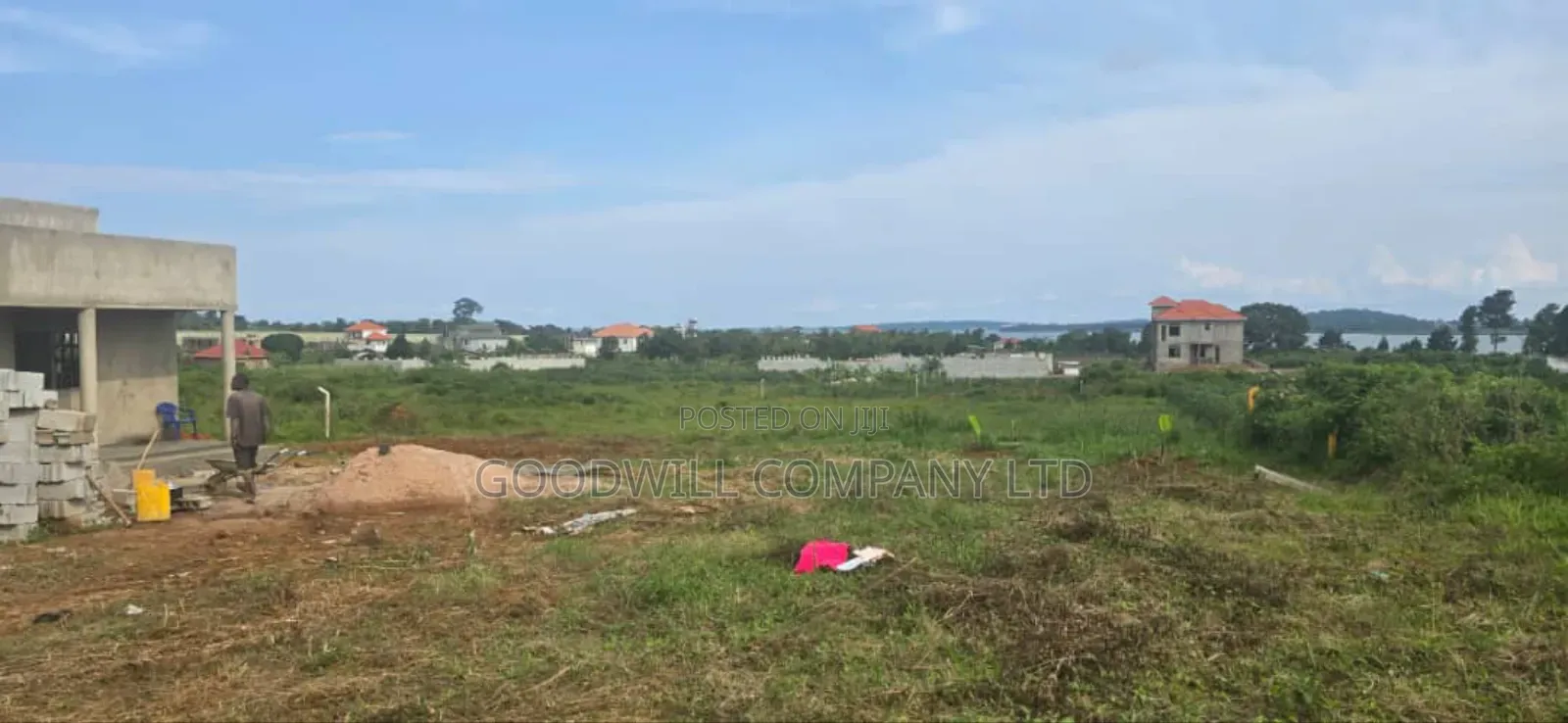 Lakeview Entebbe Road Kawuku Bujiri 3 Plots for Sale (50×100ft) in Central Division