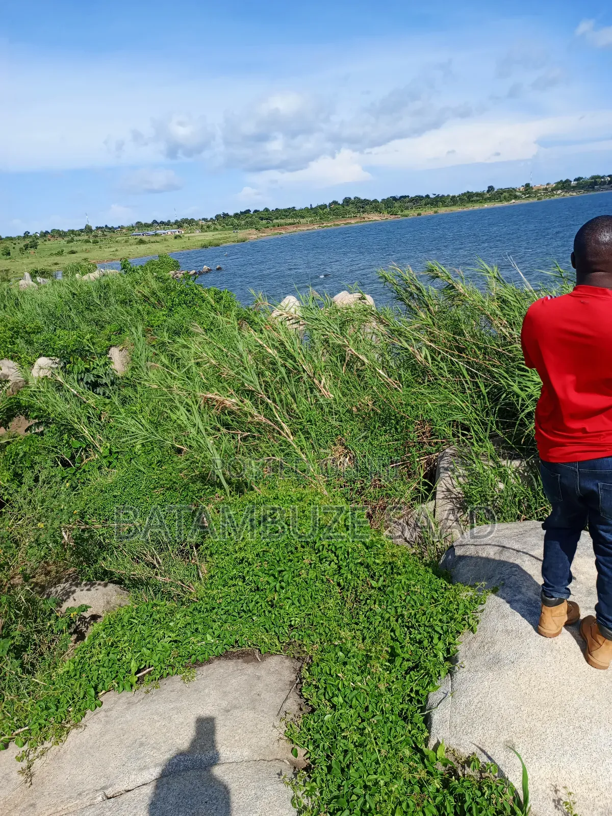 7 Acres of Land on the Lake Shores in Mayuge