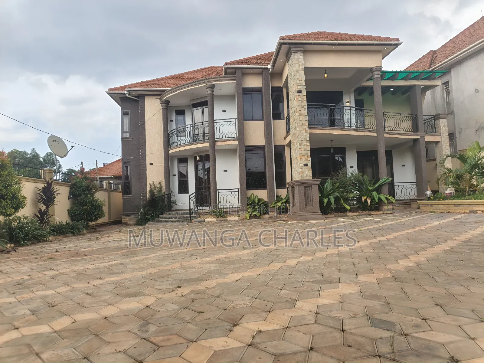 6bdrm Duplex in Fs Properties Ltd, Kira for sale in Kira
