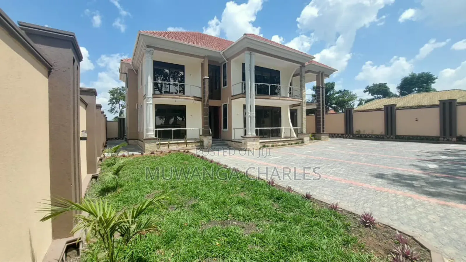 5bdrm Duplex in Fs Properties Ltd, Nakawa for sale in Nakawa