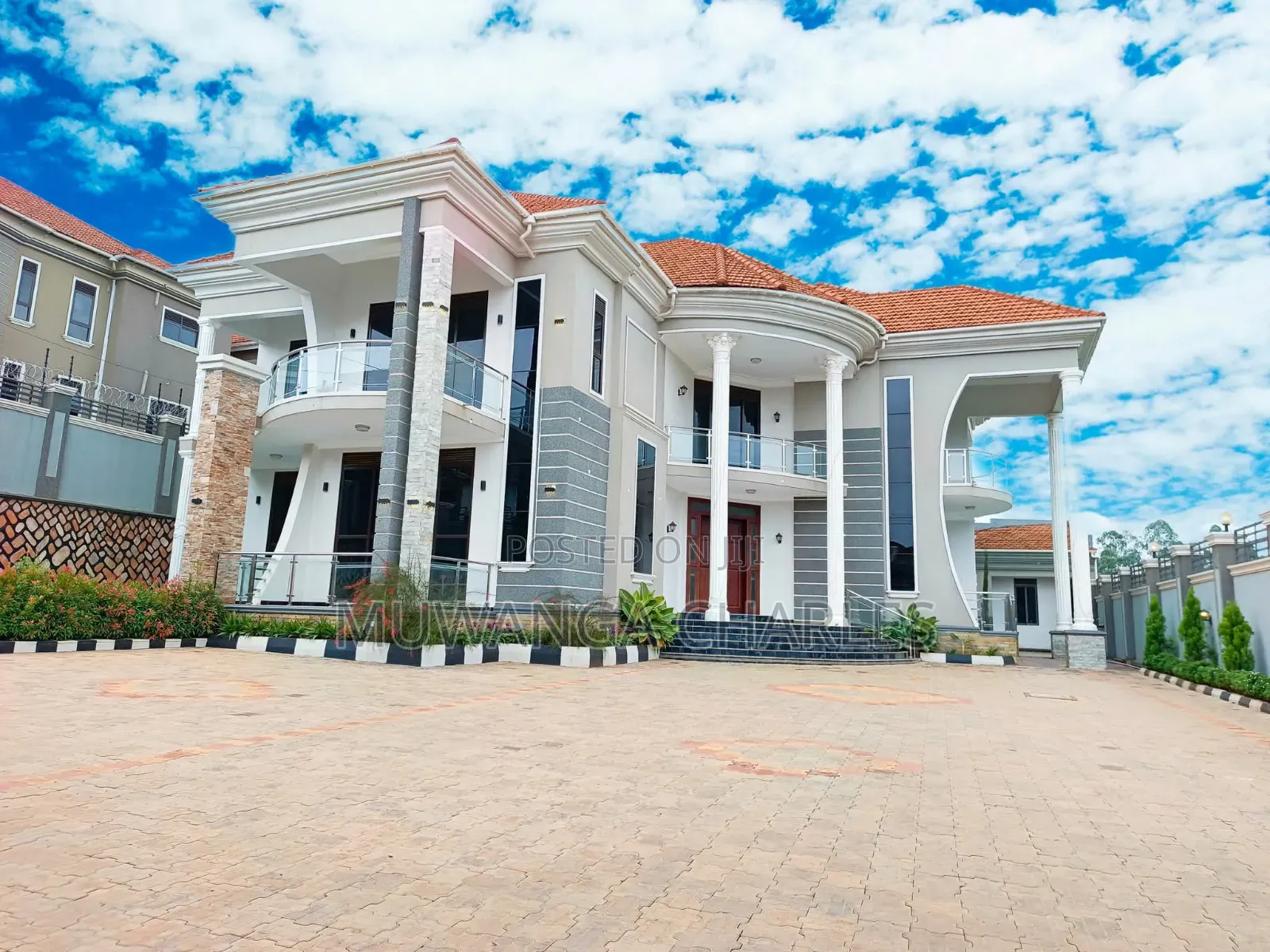 6bdrm Duplex in Fs Properties Ltd, Kira for sale in Kira