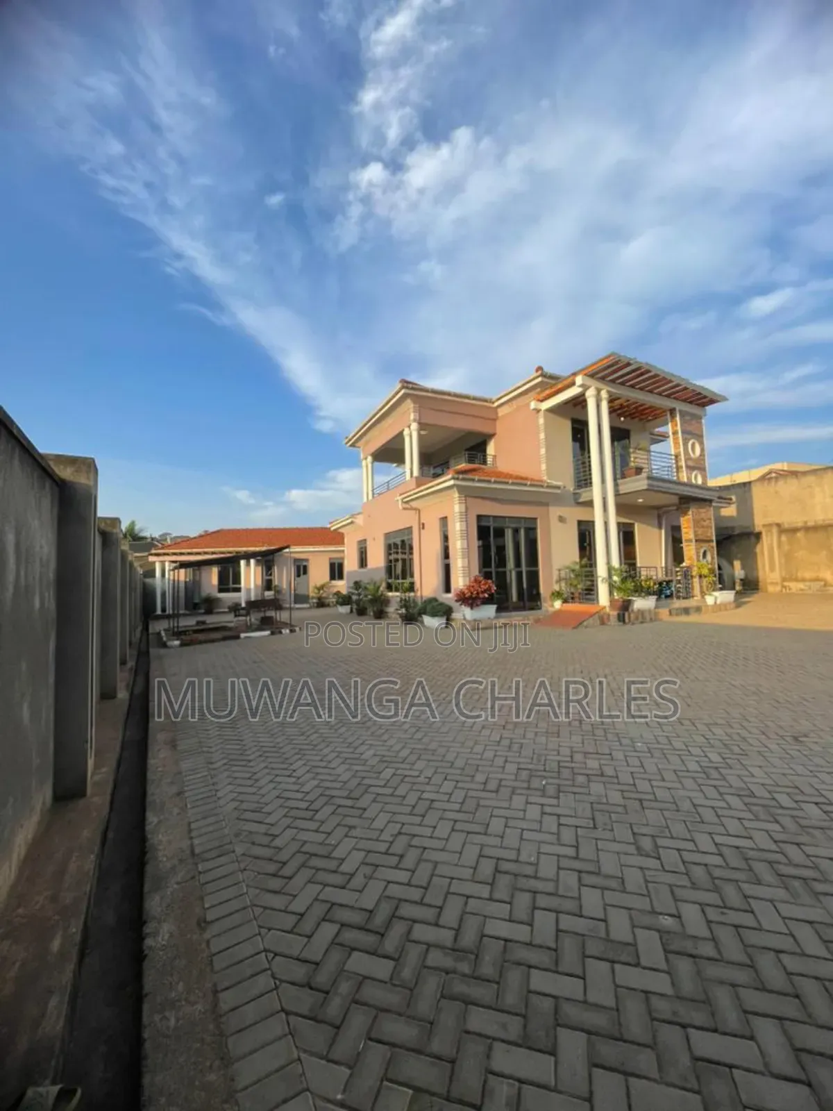 4bdrm Duplex in Fs Properties Ltd, Nakawa for sale in Nakawa