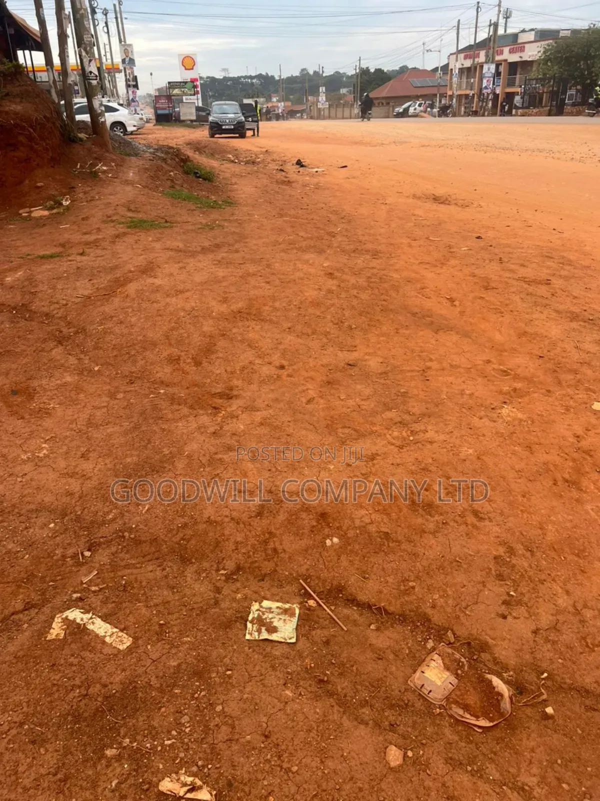 25 Decimals (100*100ft) Plot of Commercial Land in Kira on Tarmac in Central Division
