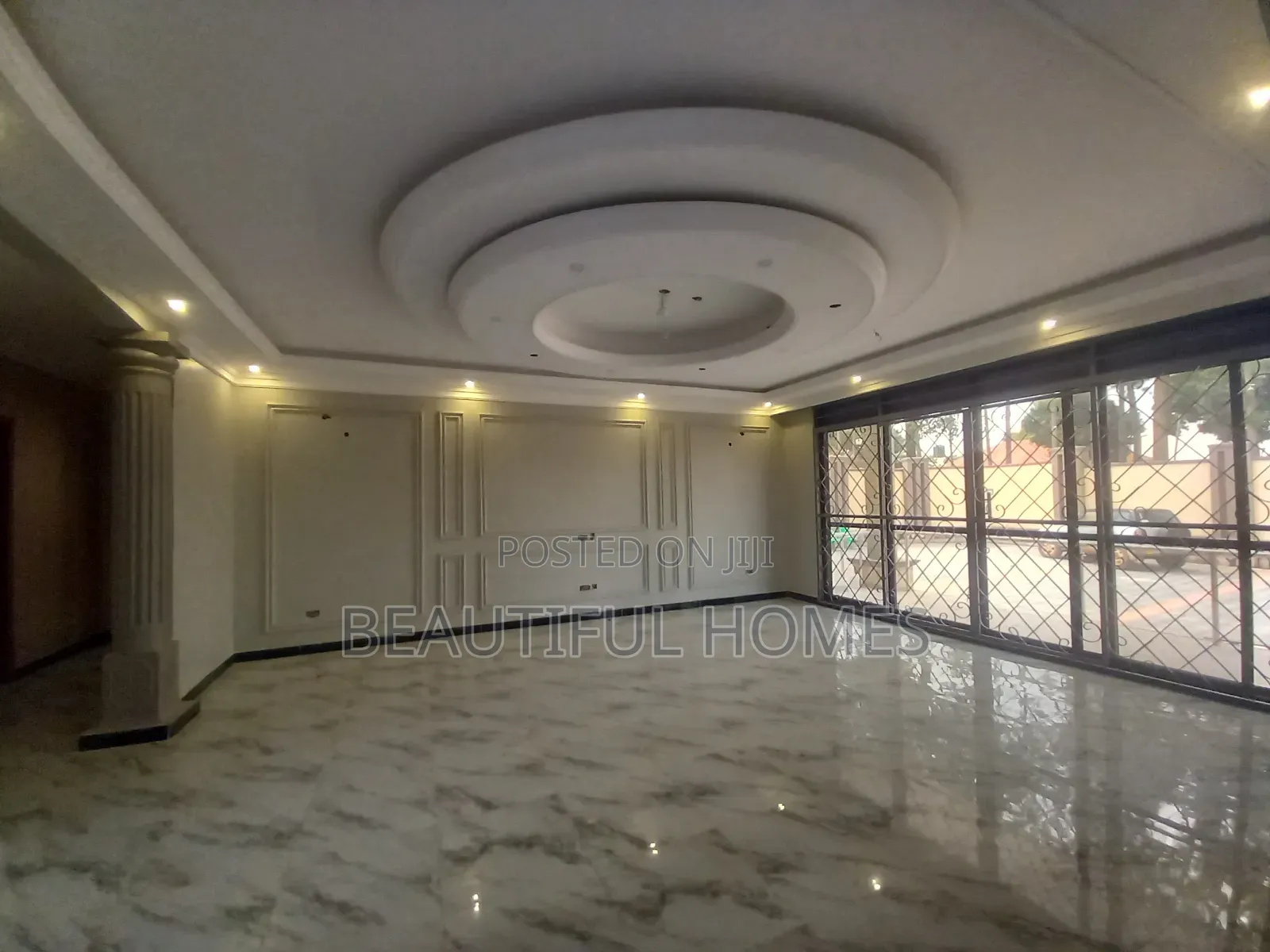 Furnished 6bdrm Mansion in Kira for sale in Kira
