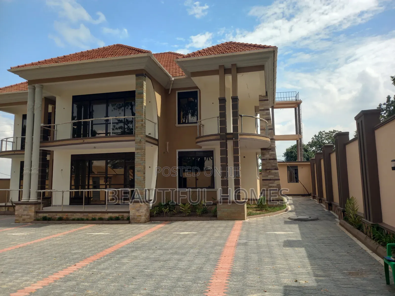 Furnished 6bdrm Duplex in Kira, Central Division for sale in Central Division