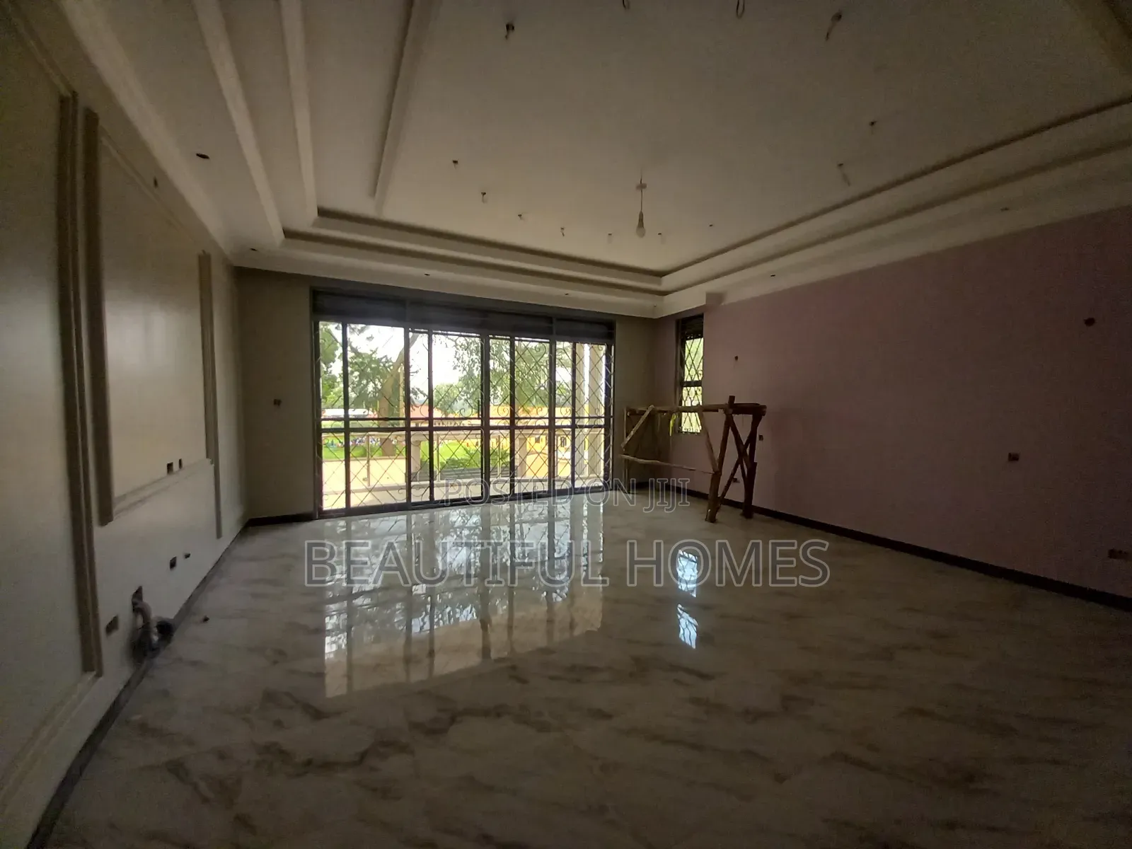 Furnished 6bdrm House in Kira for sale in Kira