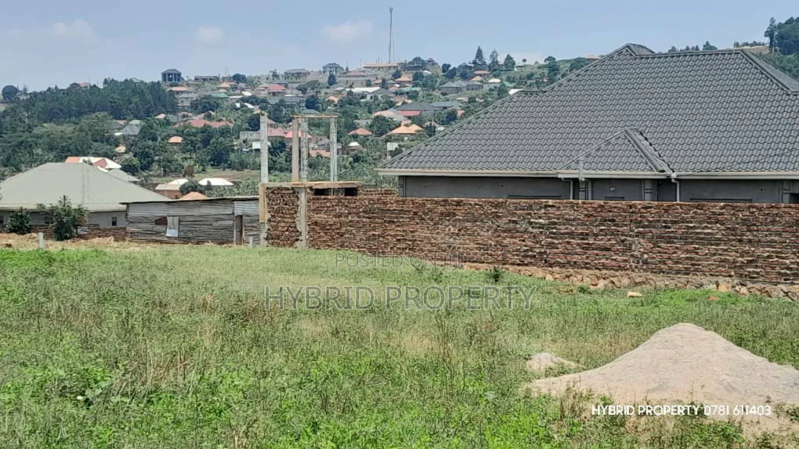 Prime Plots for Sale at Wakiso~Mabombwe Diplomatic Estate~Hoima Road. in Wakiso / Wakiso