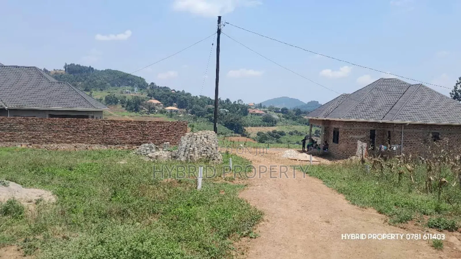 Prime Plots for Sale at Wakiso~Mabombwe Diplomatic Estate~Hoima Road. in Wakiso / Wakiso