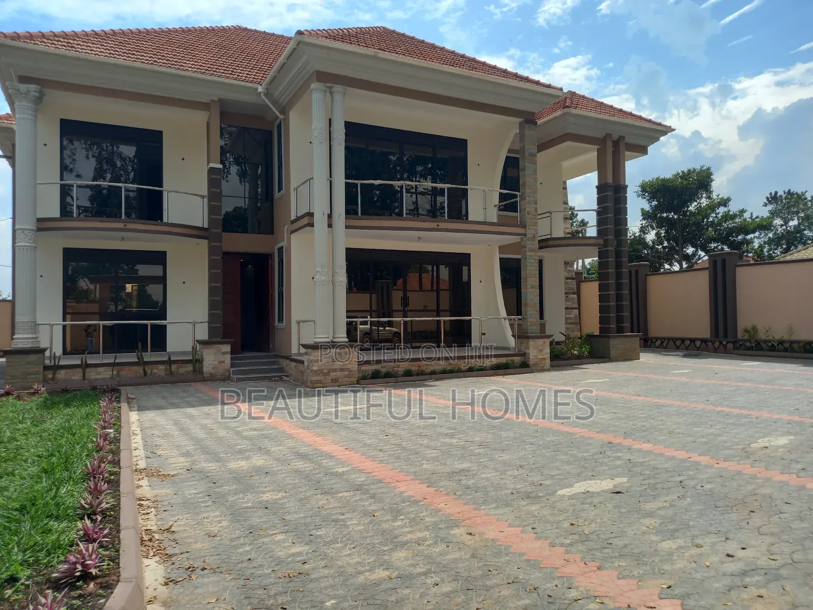 Furnished 6bdrm House in Kira for sale in Kira