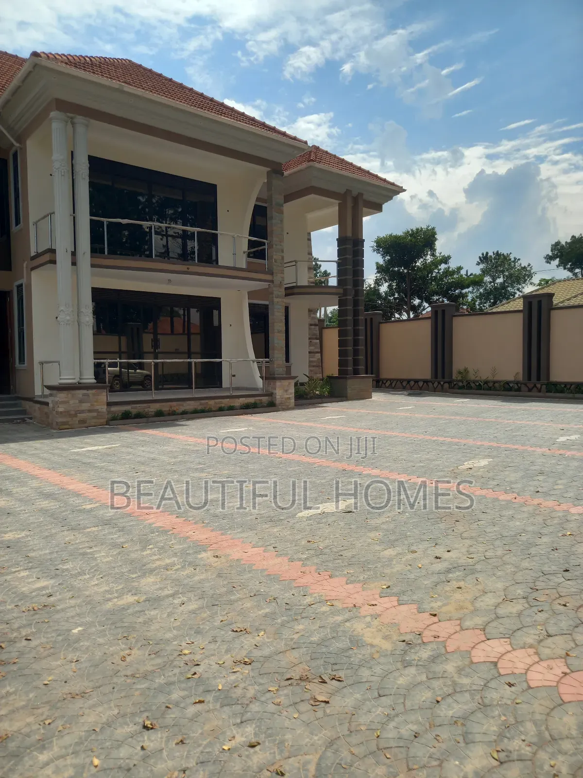 Furnished 6bdrm House in Kira for sale in Kira