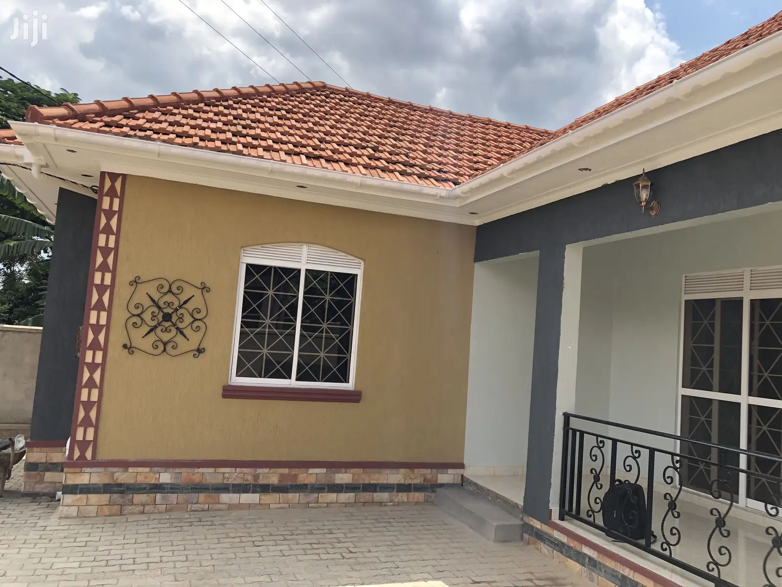 Kira Nice Homes by the Tarmack for Sale in Kampala