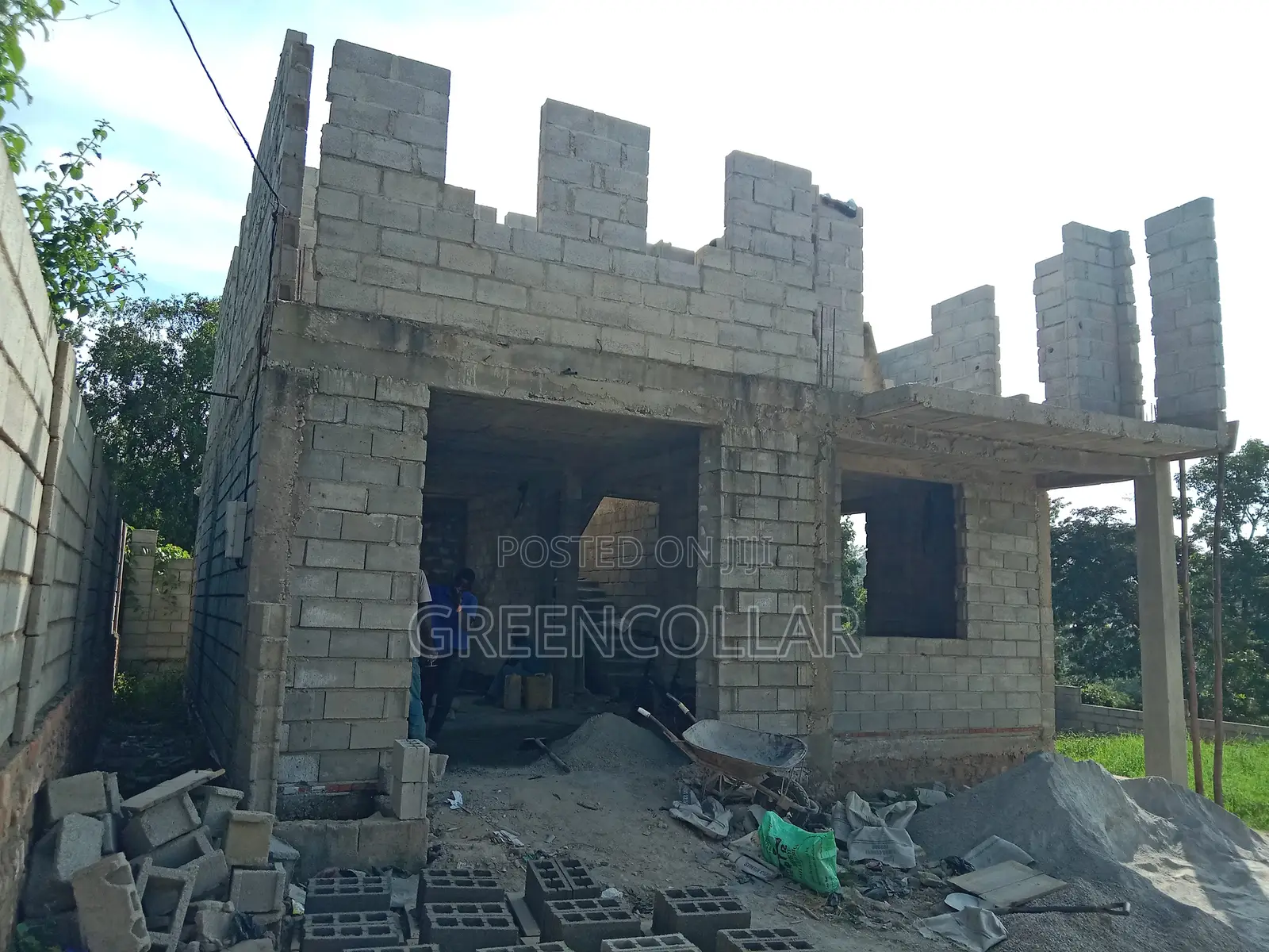 Incomplete House for Sale in Kawempe