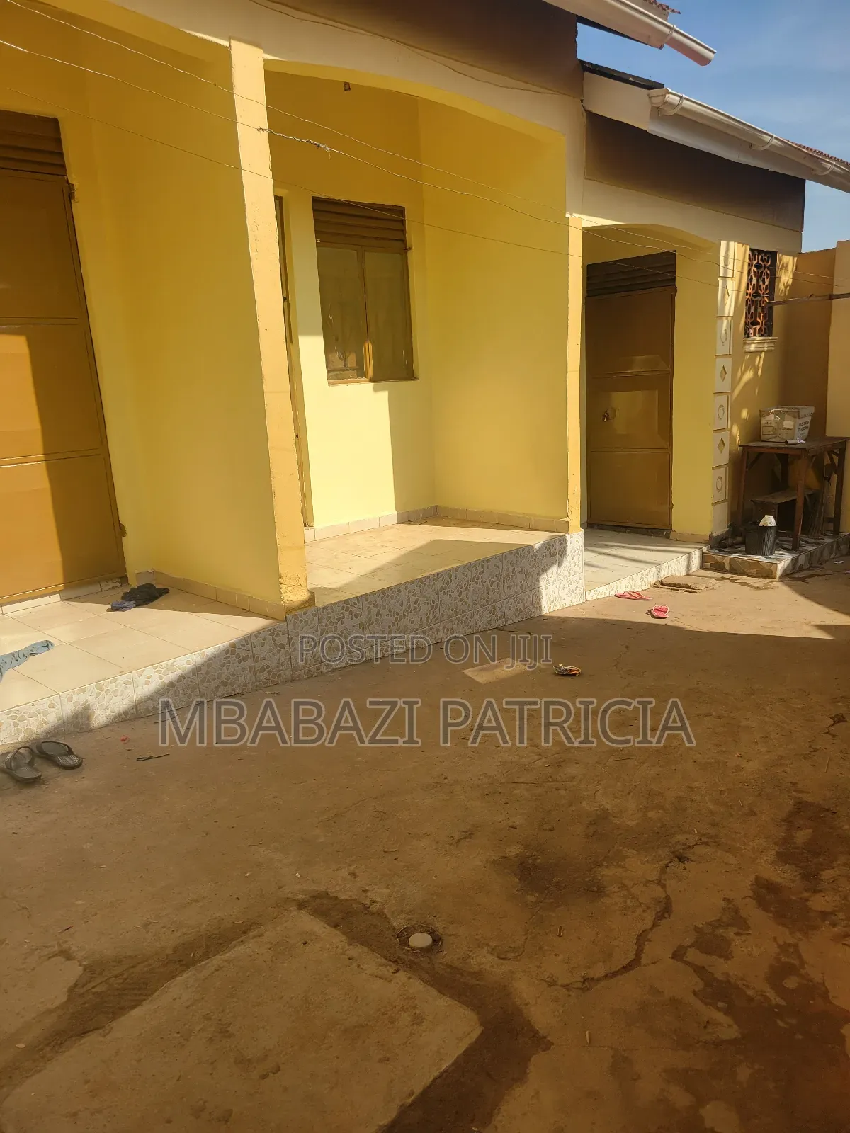12bdrm House in Lugoba, Kawempe for sale in Kawempe