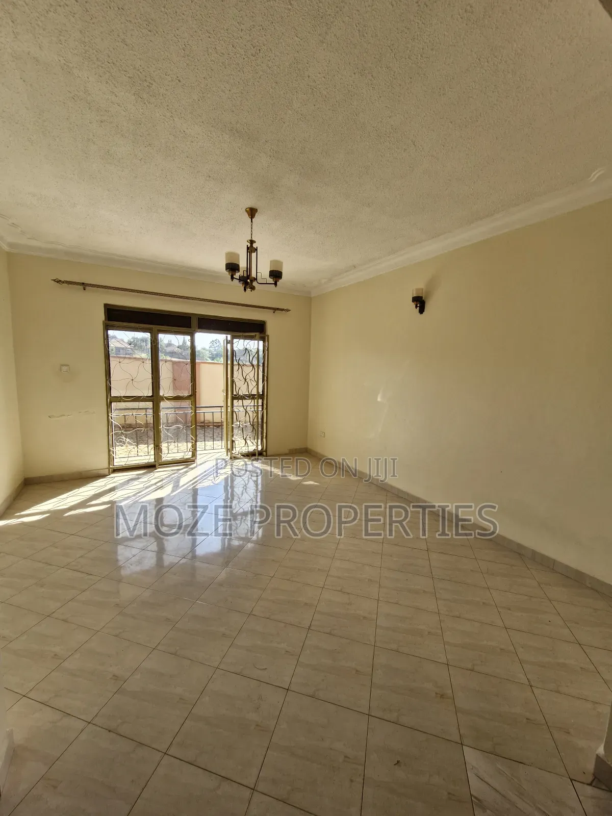 2bdrm Bungalow in Kyaliwajala, Central Division for rent in Central Division