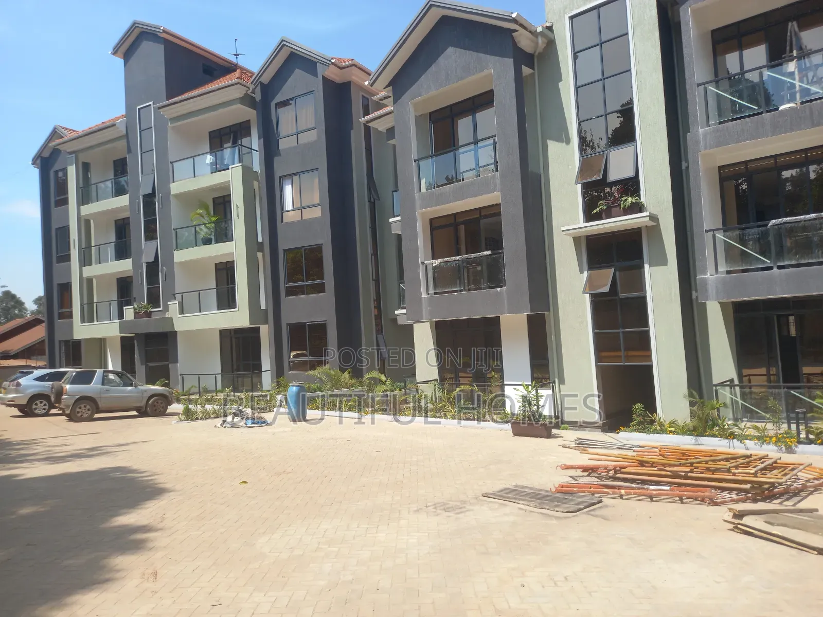 Furnished 2bdrm Block of Flats in Kisaasi, Nakawa for sale in Nakawa