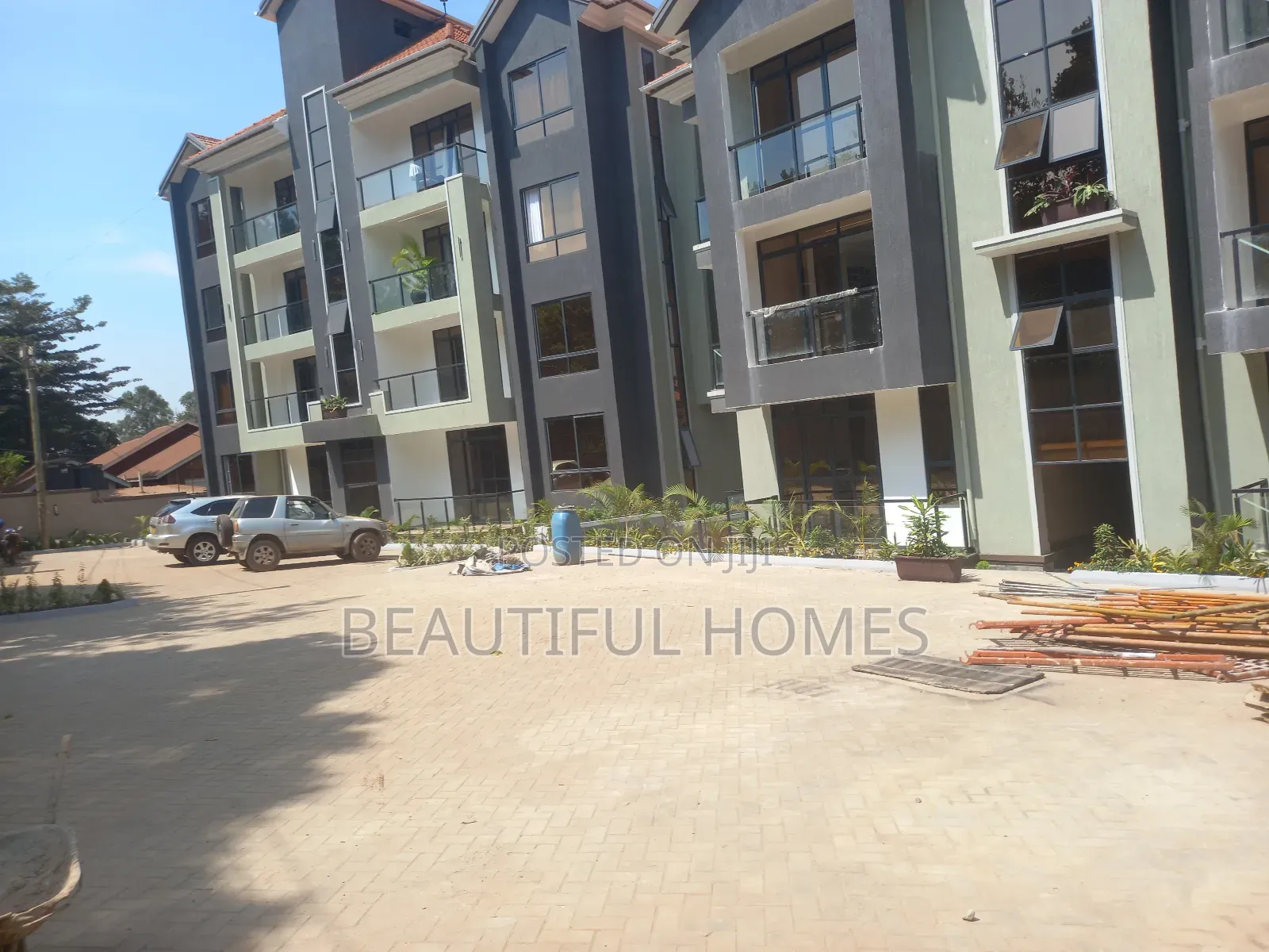 Furnished 2bdrm Block of Flats in Kisaasi, Nakawa for sale in Nakawa