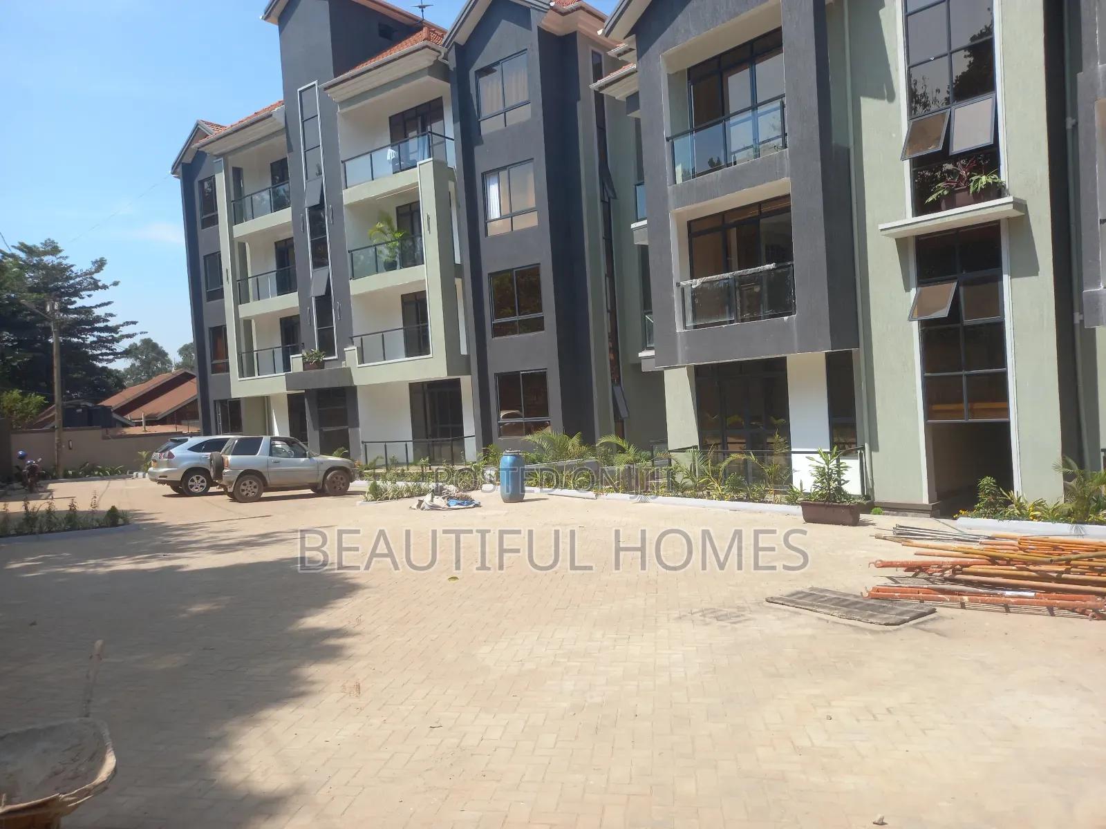Furnished 2bdrm Block of Flats in Kisaasi, Nakawa for sale in Nakawa