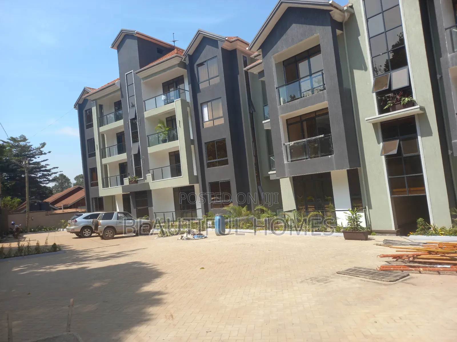 Furnished 2bdrm Block of Flats in Kisaasi, Nakawa for sale in Nakawa