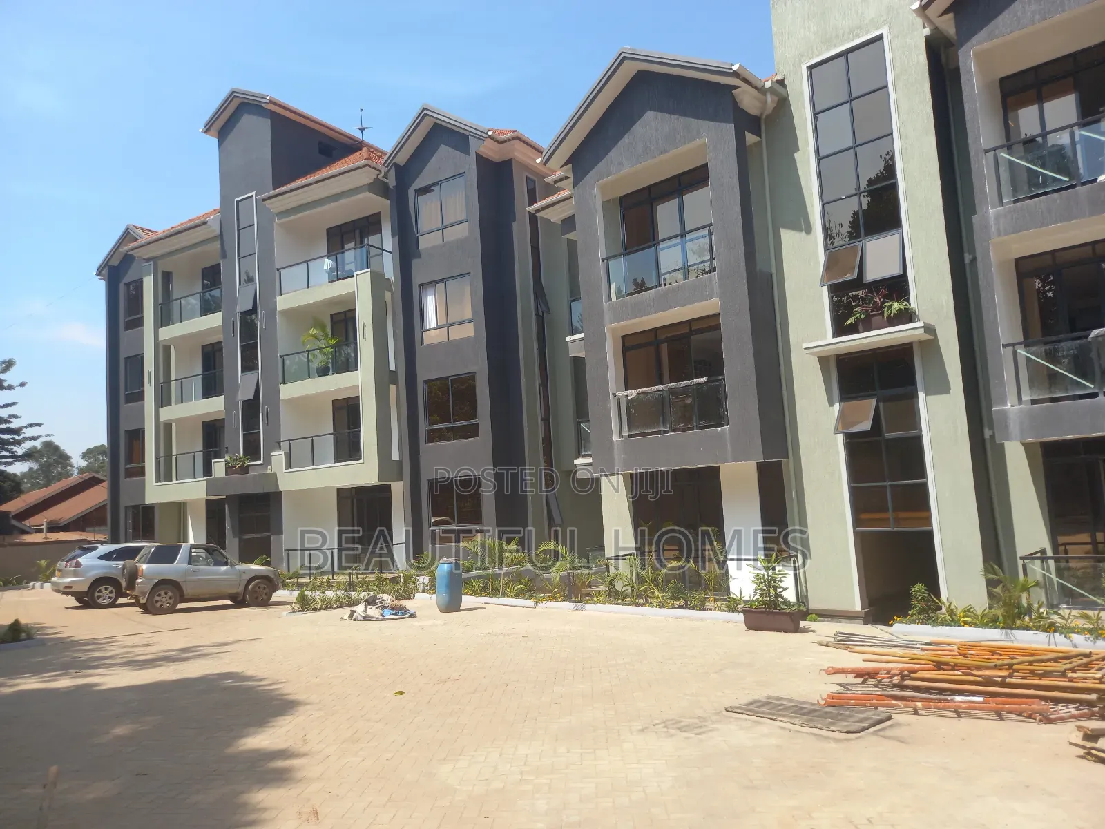 Furnished 2bdrm Block of Flats in Kisaasi, Nakawa for sale in Nakawa