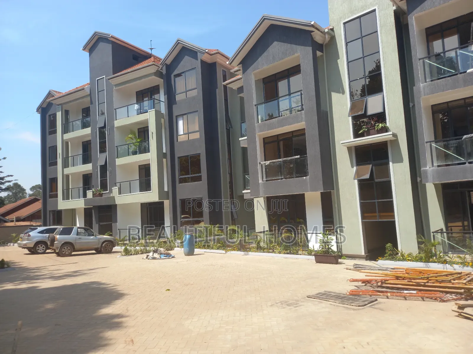 Furnished 2bdrm Block of Flats in Kisaasi, Nakawa for sale in Nakawa