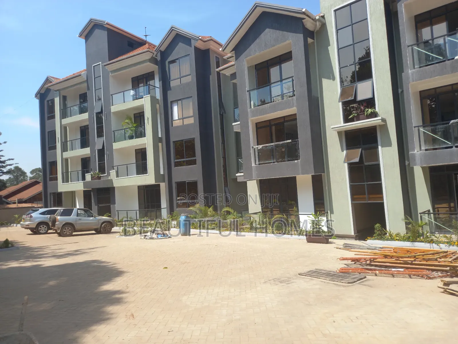 Furnished 2bdrm Block of Flats in Kisaasi, Nakawa for sale in Nakawa