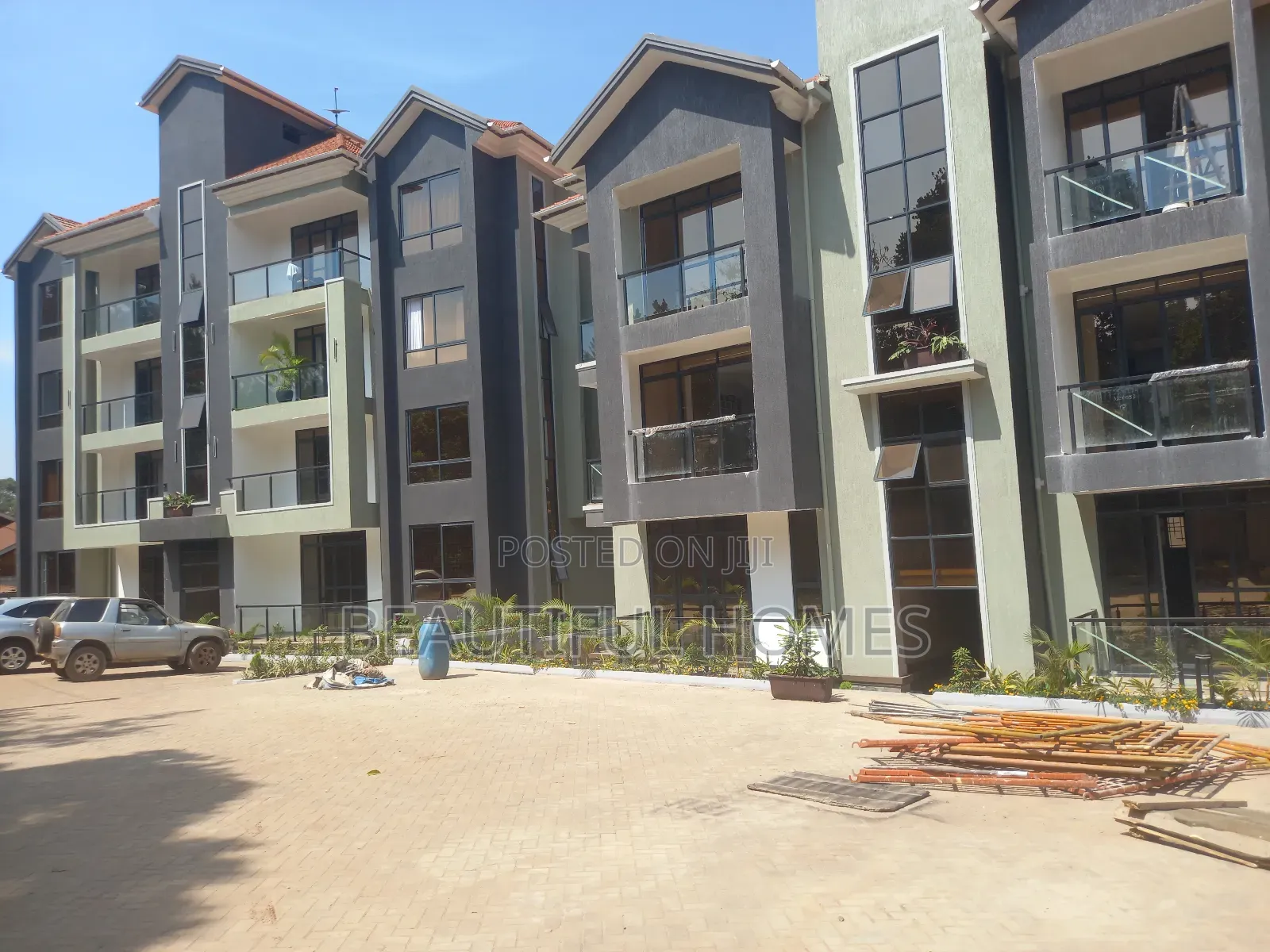 Furnished 2bdrm Block of Flats in Kisaasi, Nakawa for sale in Nakawa