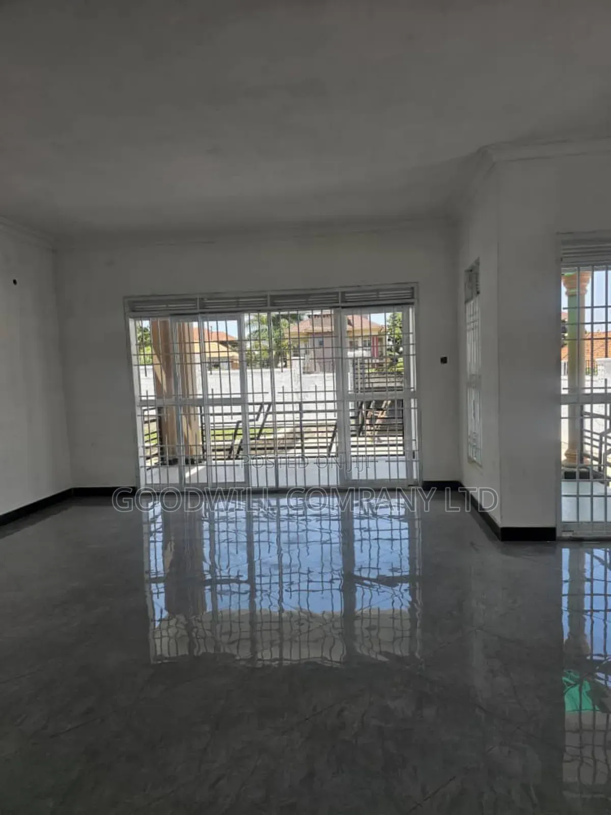 3bdrm House in Katabi Entebbe, Central Division for sale in Central Division