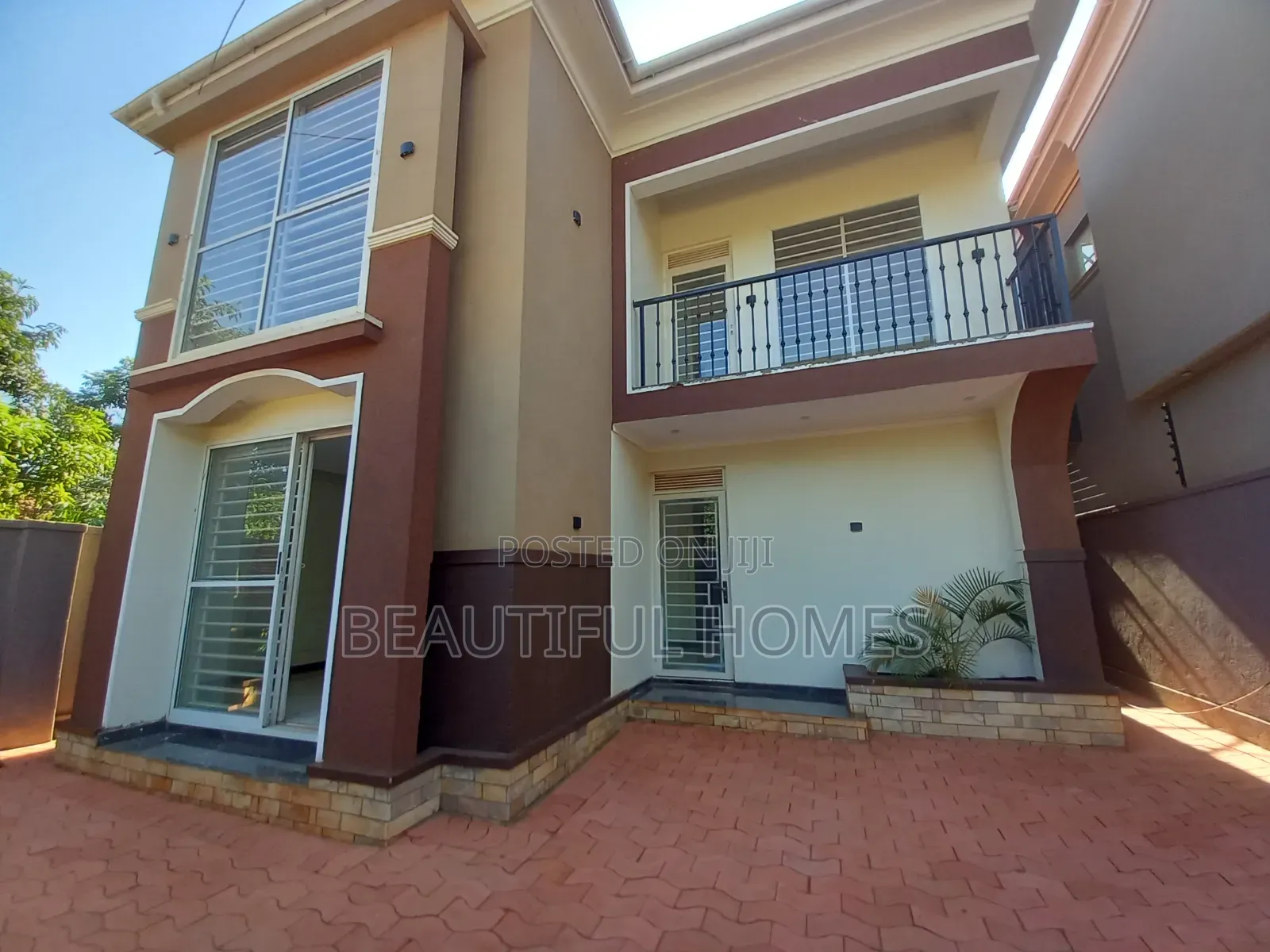 Furnished 4bdrm Maisonette in Kira for sale in Kira