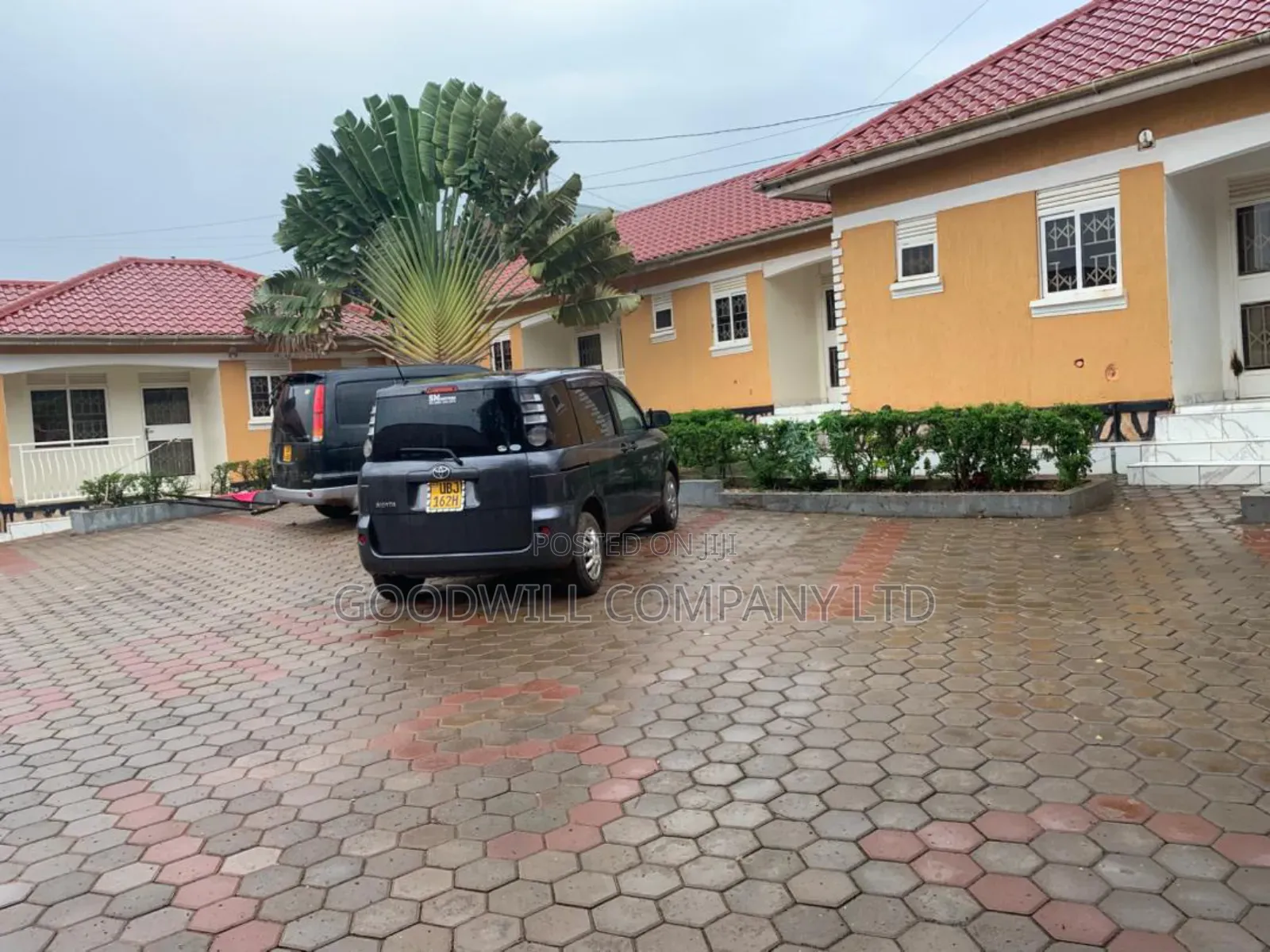 2bdrm Room & Parlour in Kyaliwajjala, Central Division for sale in Central Division