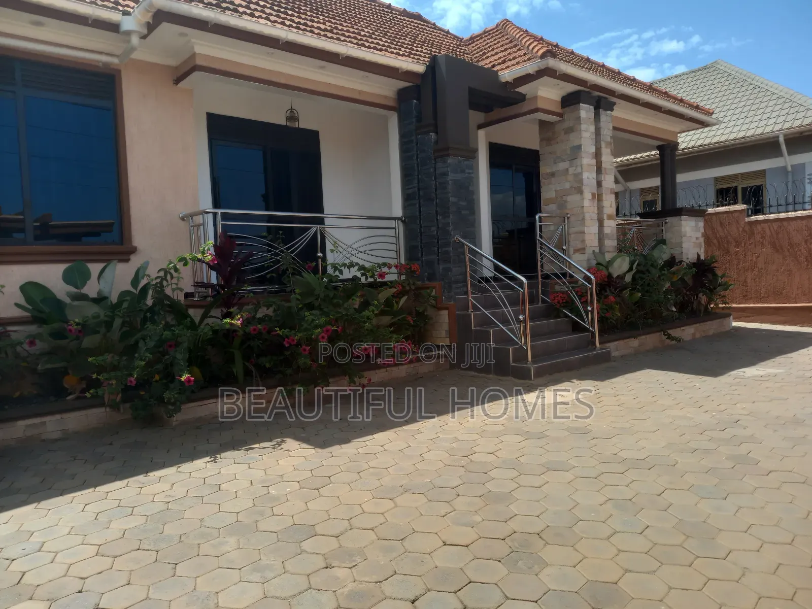 Furnished 4bdrm Bungalow in Kira for sale in Kira