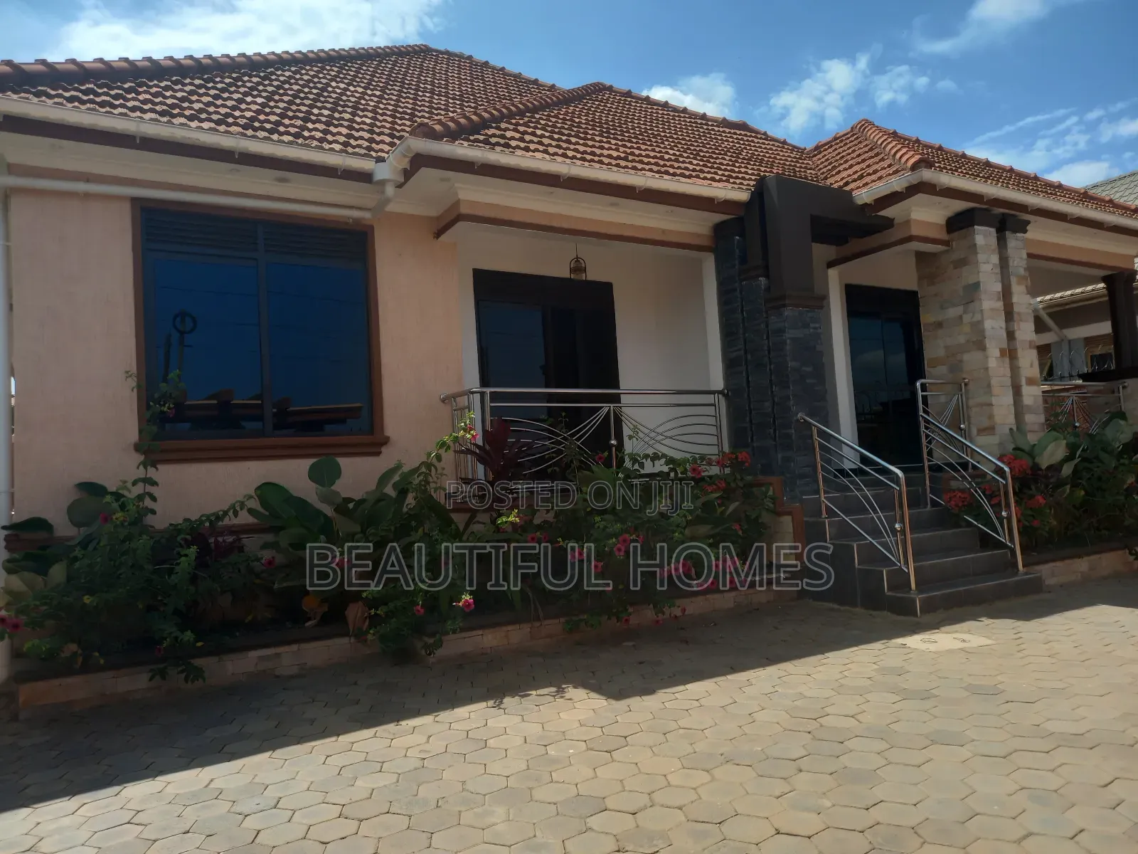 Furnished 4bdrm Bungalow in Kira for sale in Kira