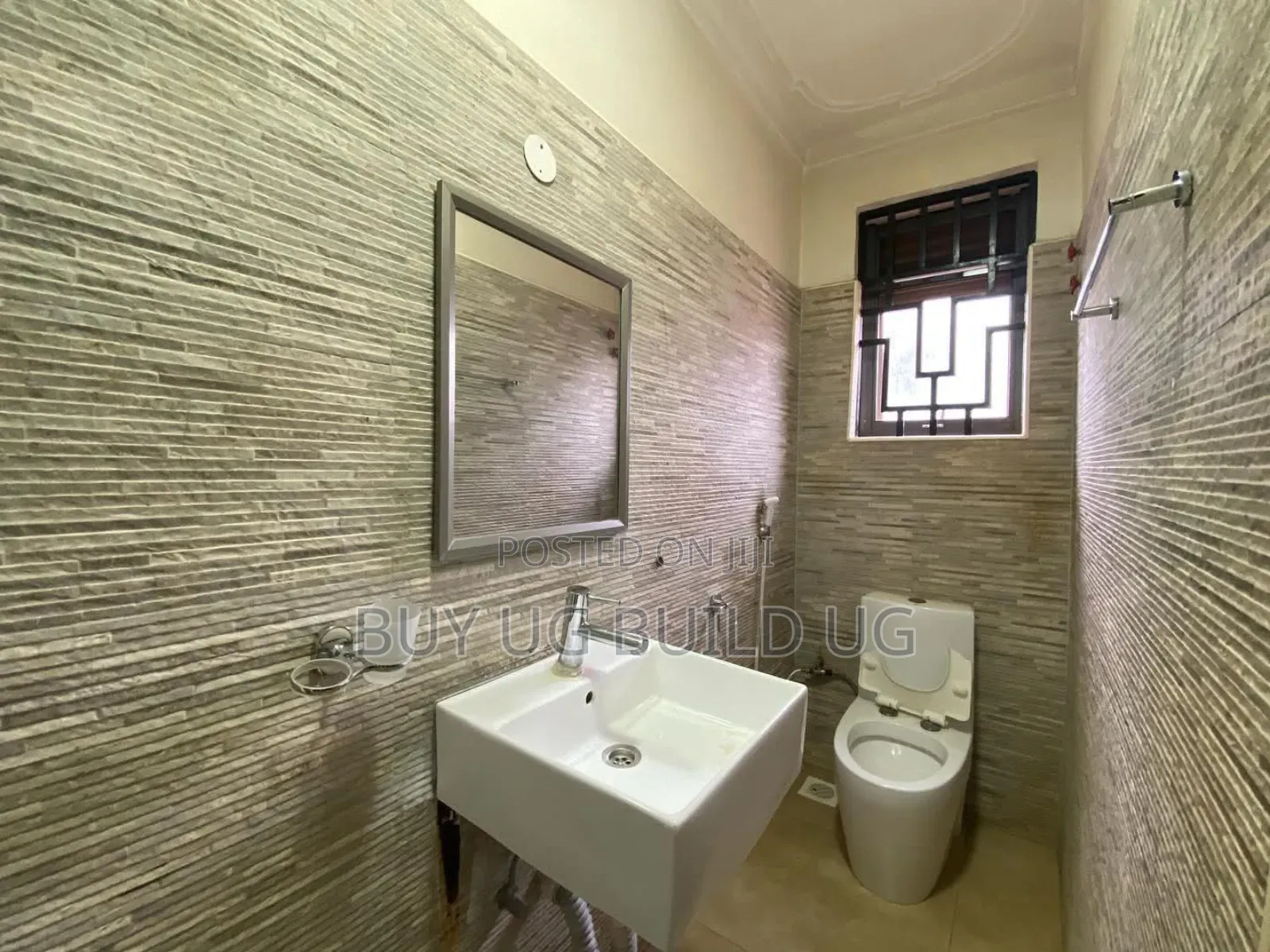 2bdrm Apartment in Kireka Town, Central Division for rent in Central Division