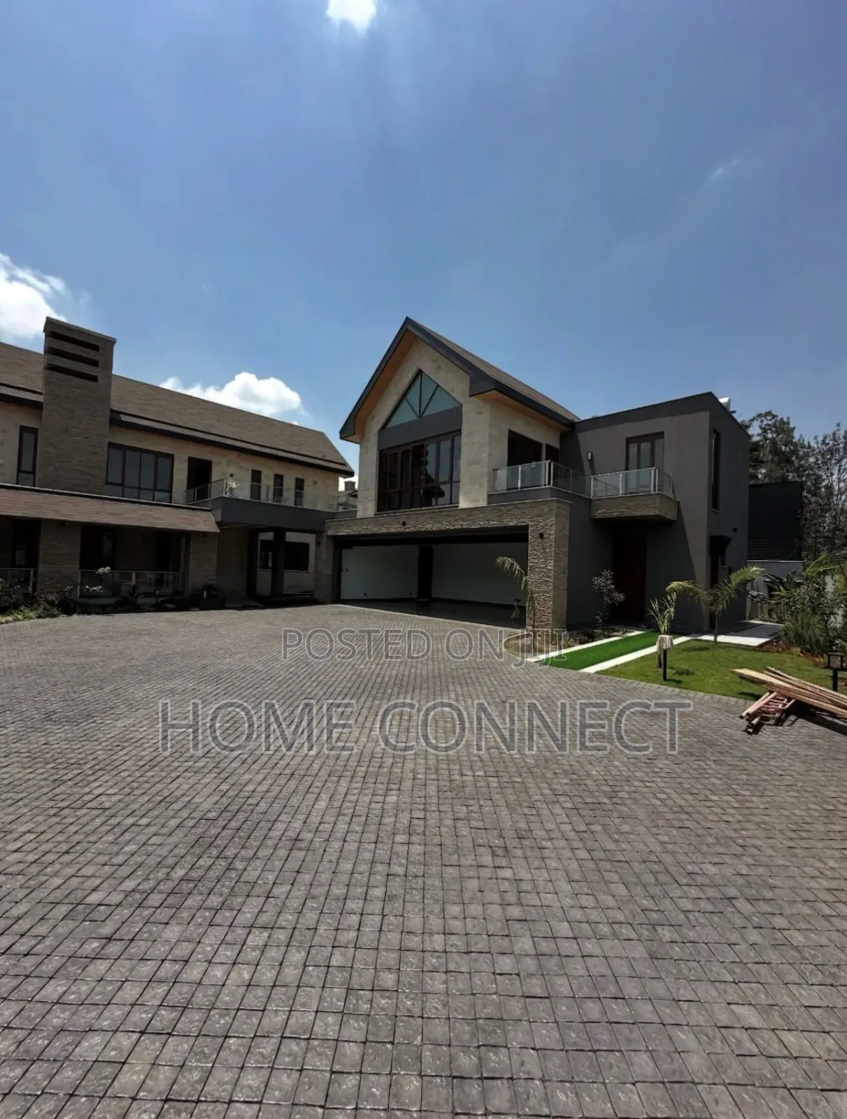 5bdrm Duplex in Serena Kigo, Central Division for rent in Central Division