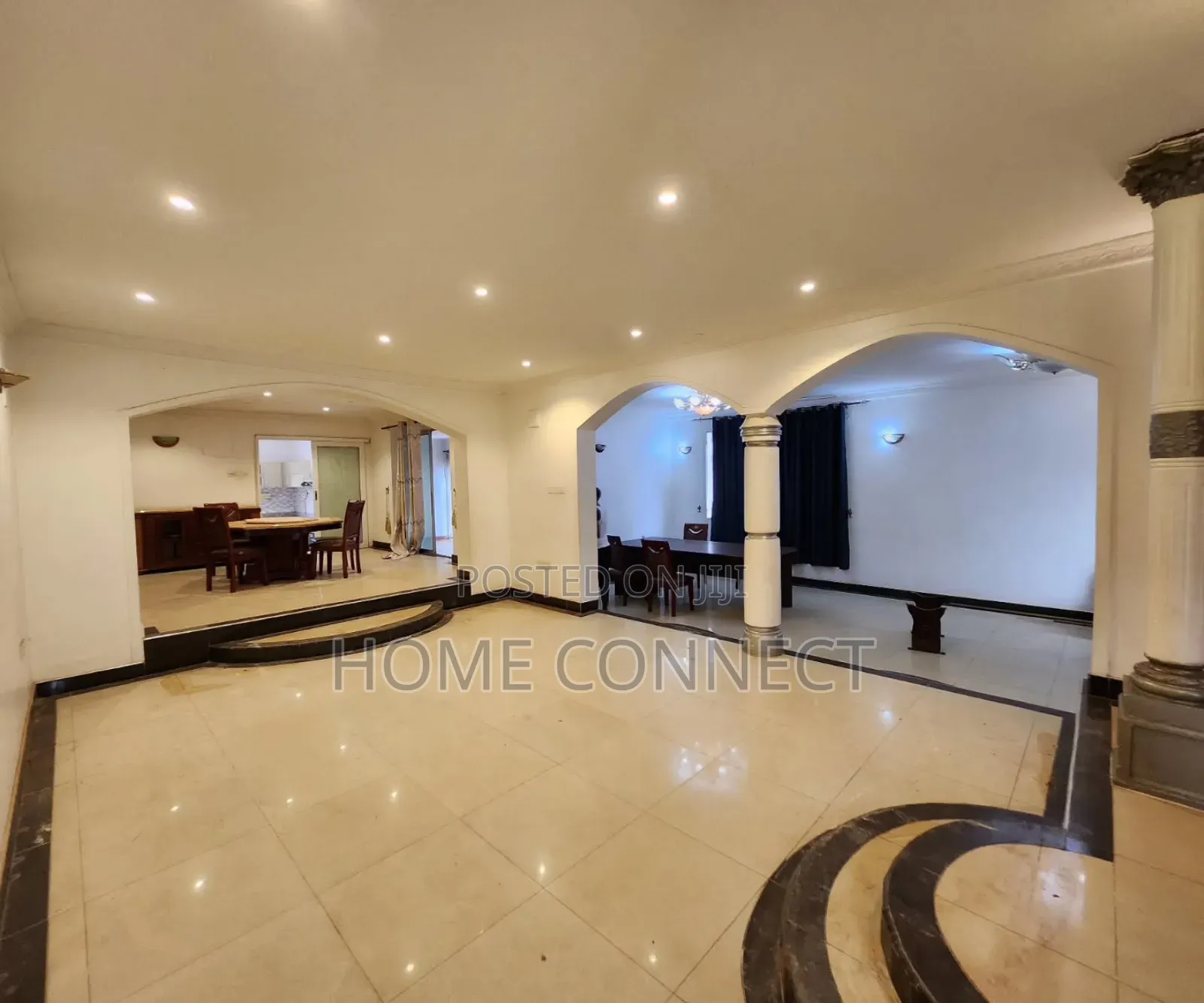 5bdrm Duplex in Bukoto, Central Division for rent in Central Division