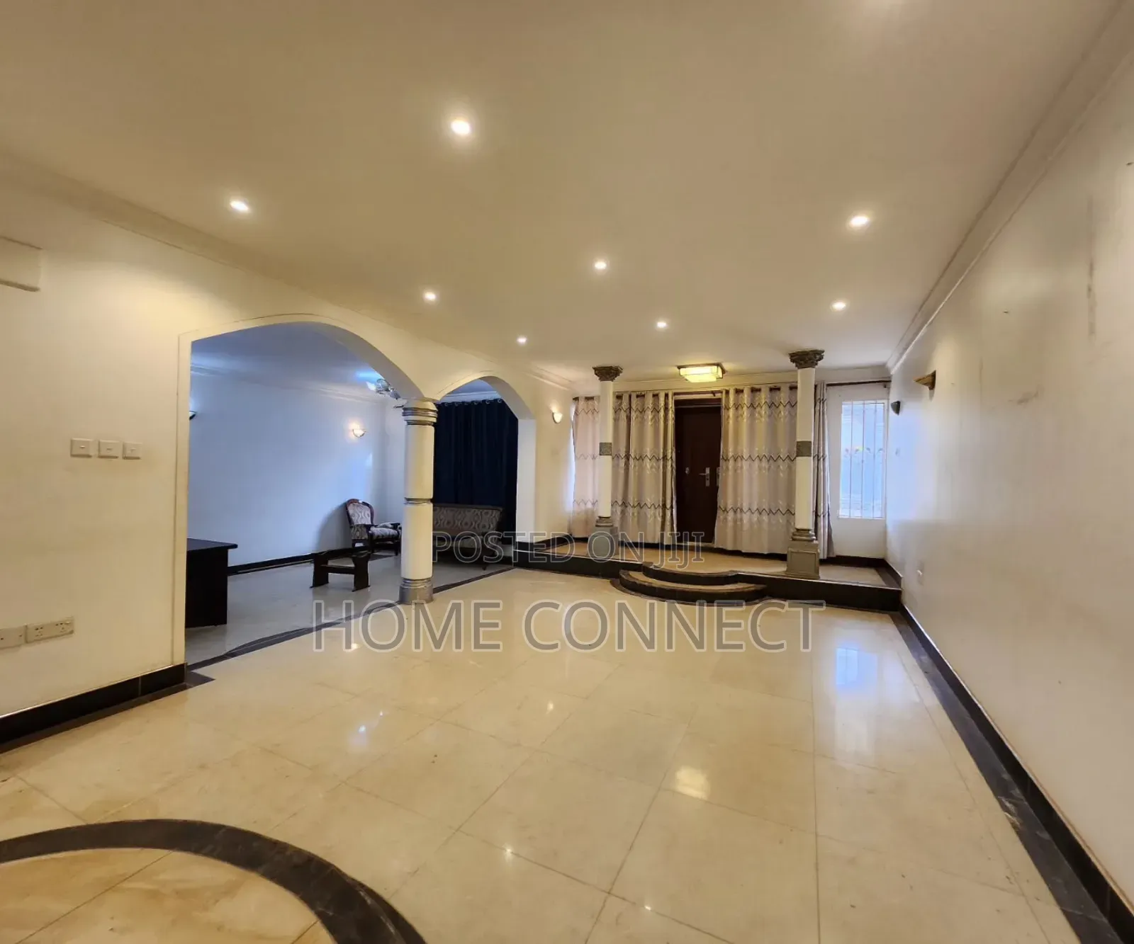 5bdrm Duplex in Bukoto, Central Division for rent in Central Division