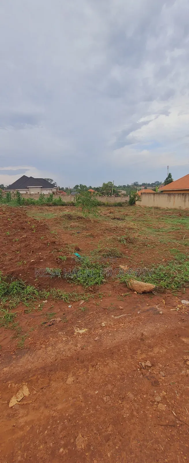 Titled 50x100 Plots Behind Kagoma in a Good Neighboring State in Nabweru