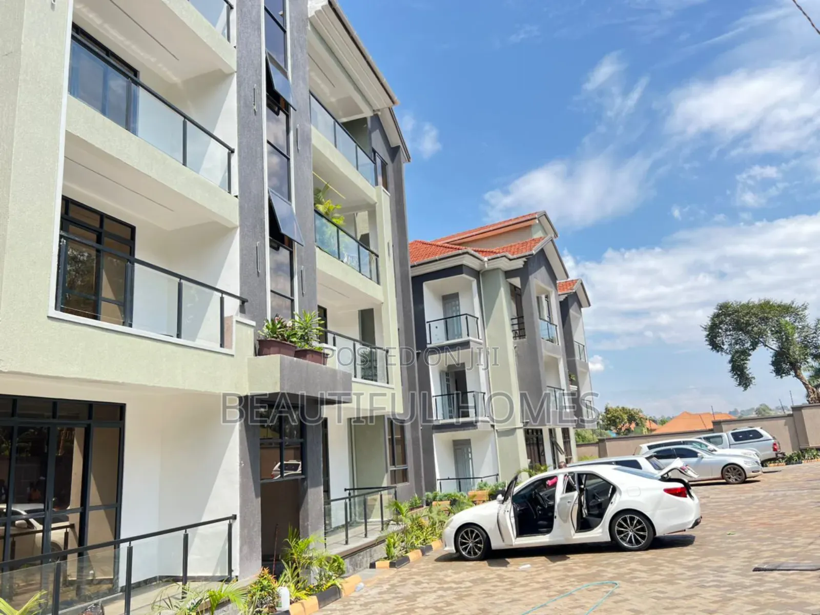 Furnished 2bdrm Apartment in Kisaasi, Central Division for sale in Central Division