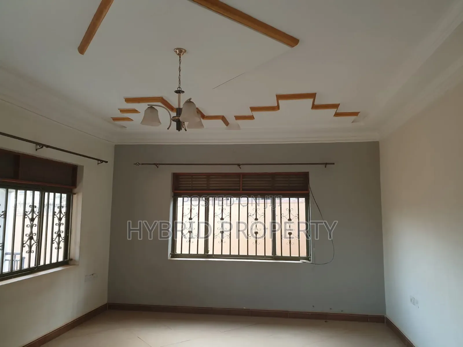 3bdrm House in Kakiri Gobero Along for sale in Kakiri