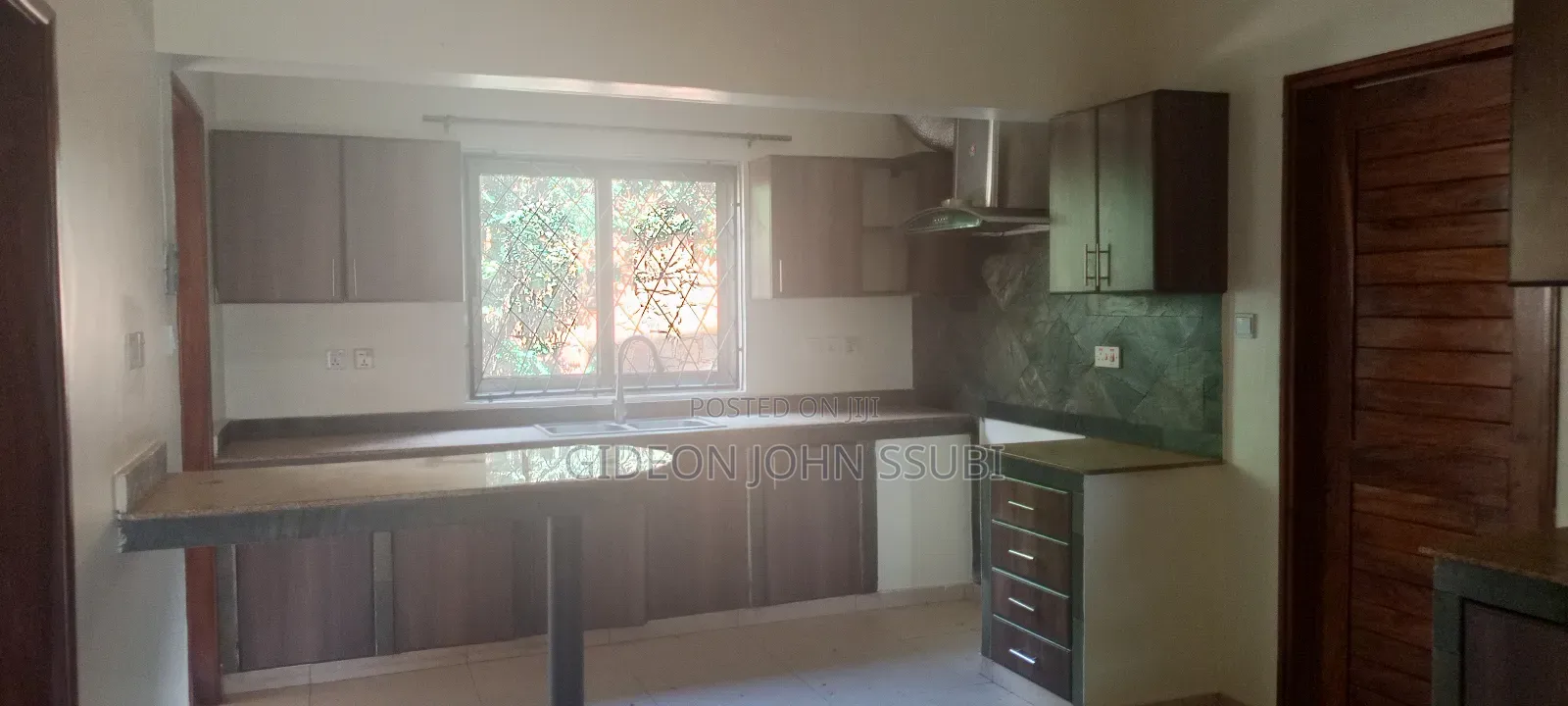 3bdrm Apartment in Munyonyo Wavamunno, Central Division for rent in Central Division