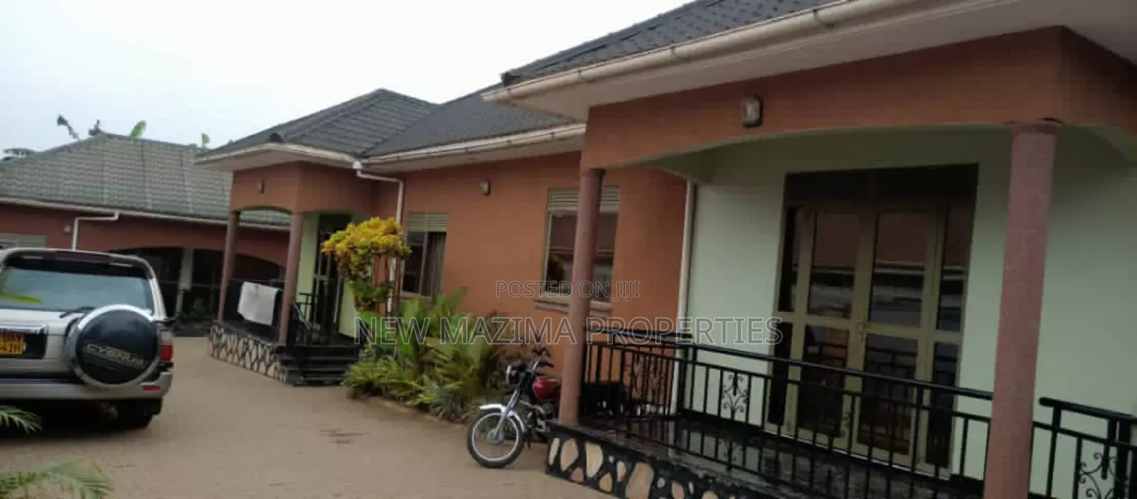 6bdrm Apartment in Namugongo Town, Central Division for sale in Central Division