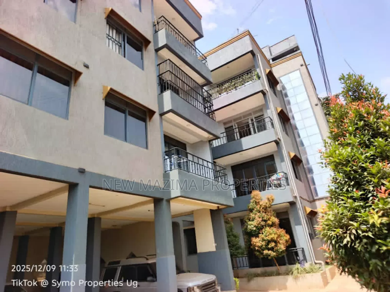 14bdrm Block of Flats in Mengo Masanafu, Central Division for sale in Central Division