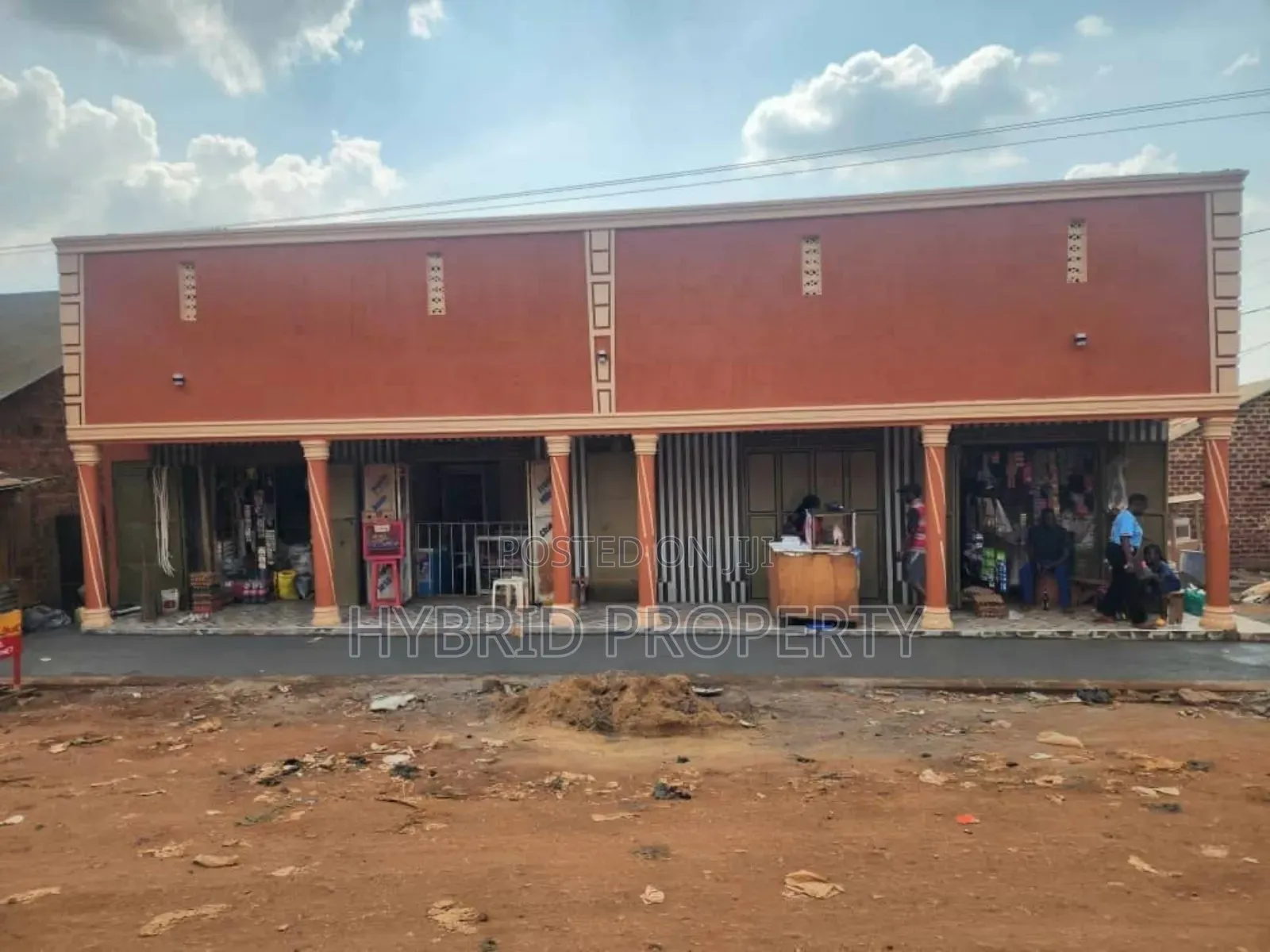 Beautiful Shops for Sale in Nansana Along Hoima Road V in Wakiso / Wakiso