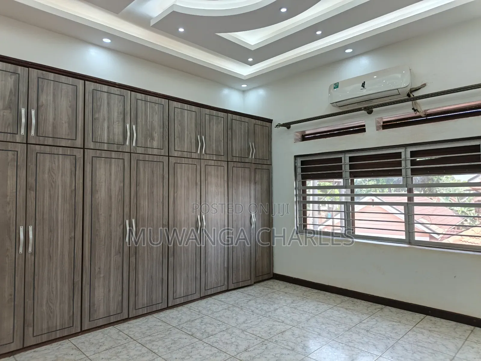 6bdrm Duplex in Fs Properties Ltd, Central Division for rent in Central Division