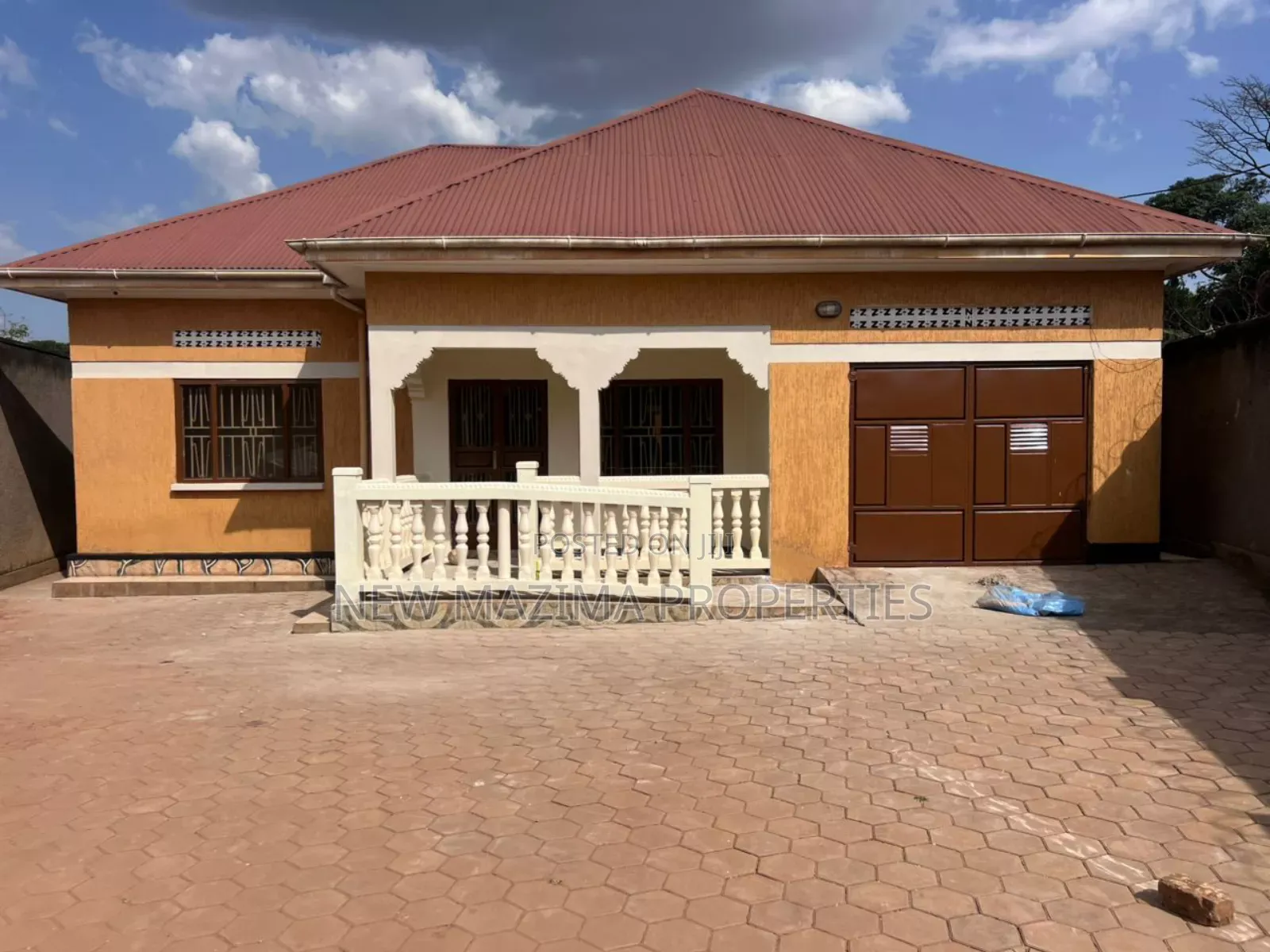 3bdrm Bungalow in Namugongo Seeta Rd, Central Division for sale in Central Division