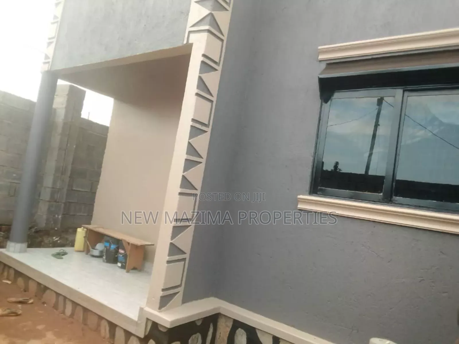3bdrm House in Nkumba Ntebe Rd, Central Division for sale in Central Division